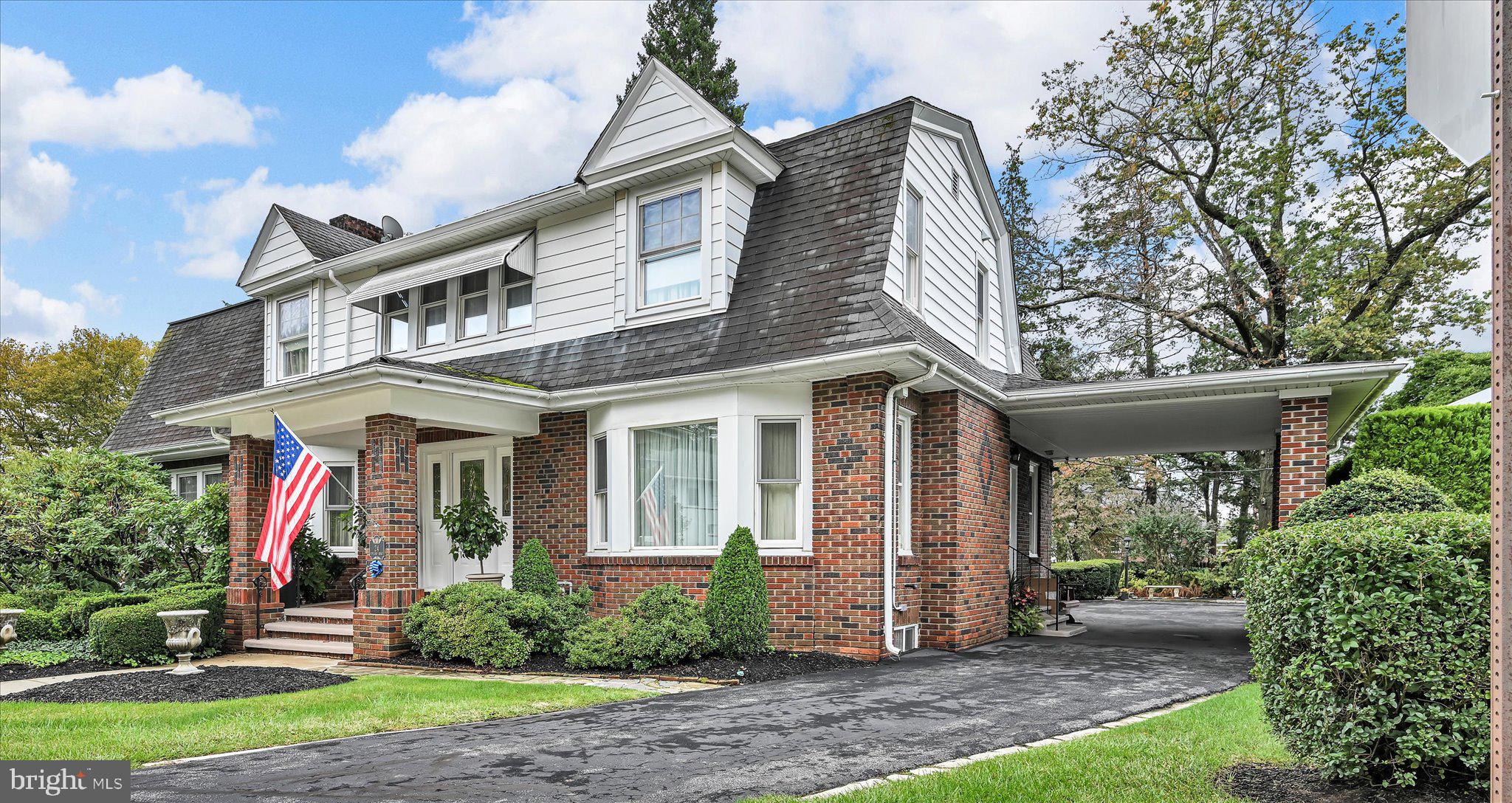 24 Upland Rd, Wyomissing Hills, PA 19609 photo