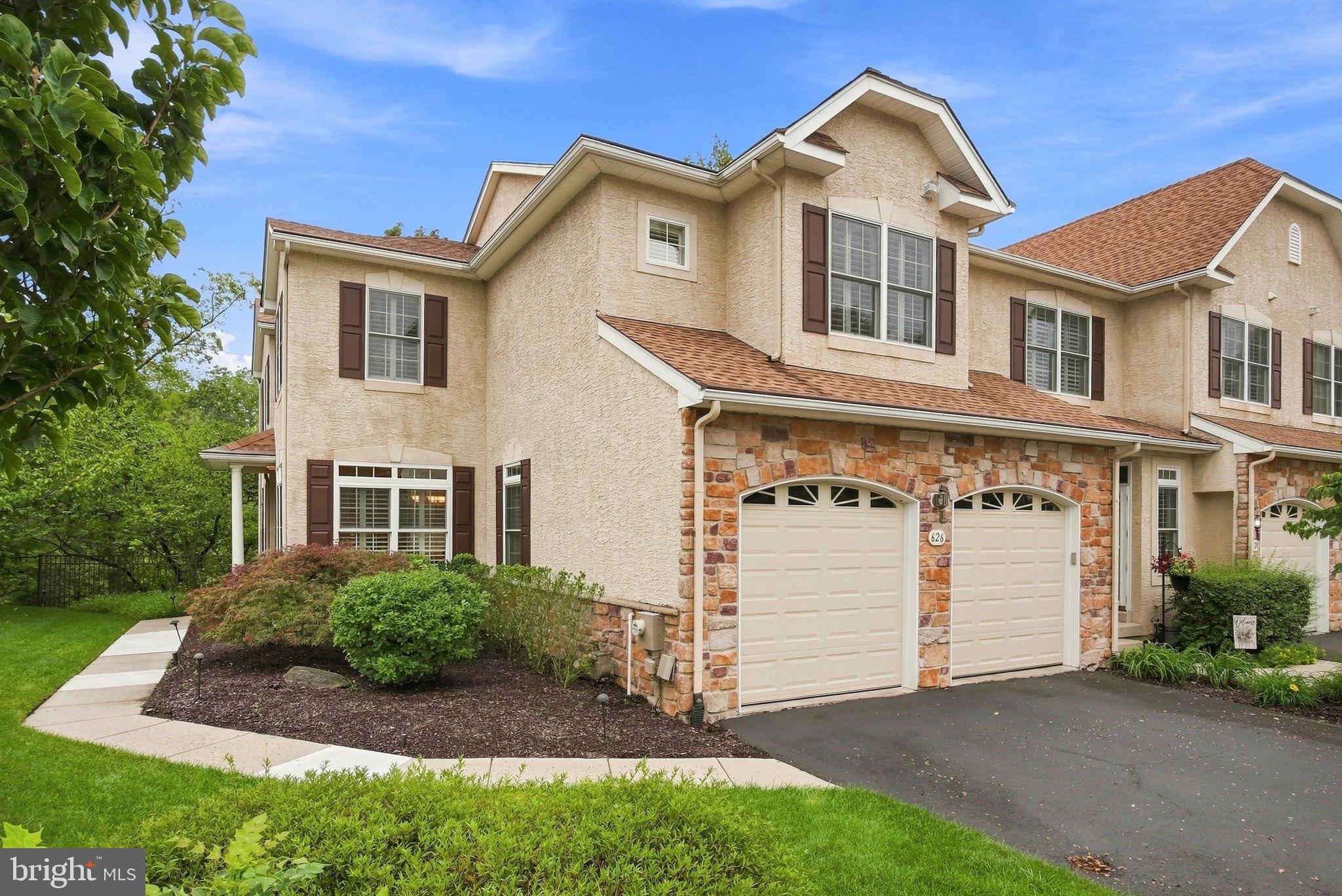 626 Greycliffe Ln, Ambler, PA 19002
