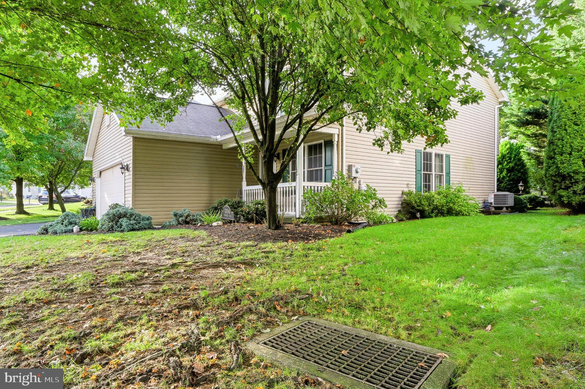 1334 Sconsett Way, New Cumberland, PA 17070 photo
