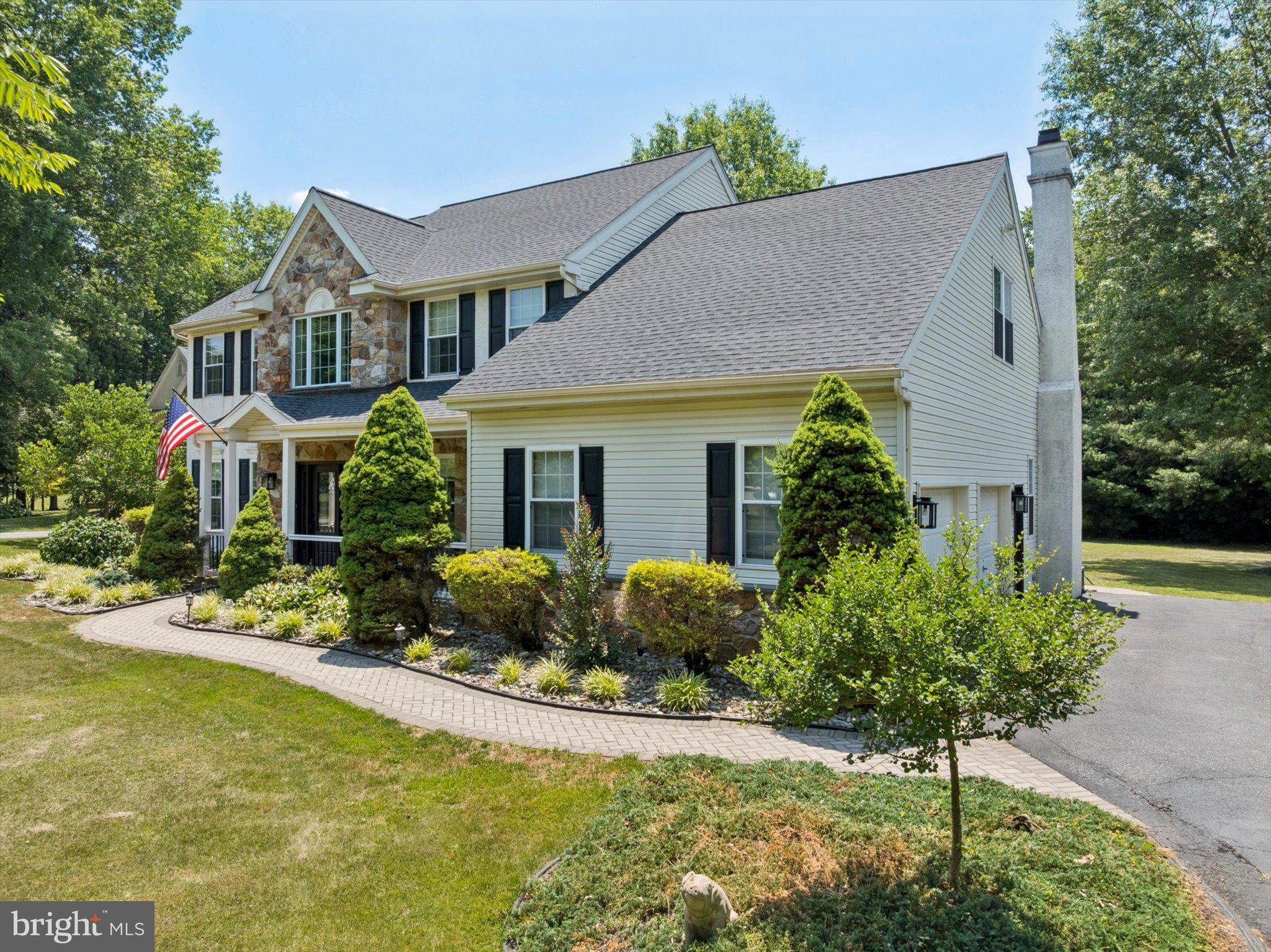 109 W Clay Creek Ln, Kennett Square, PA 19348 photo