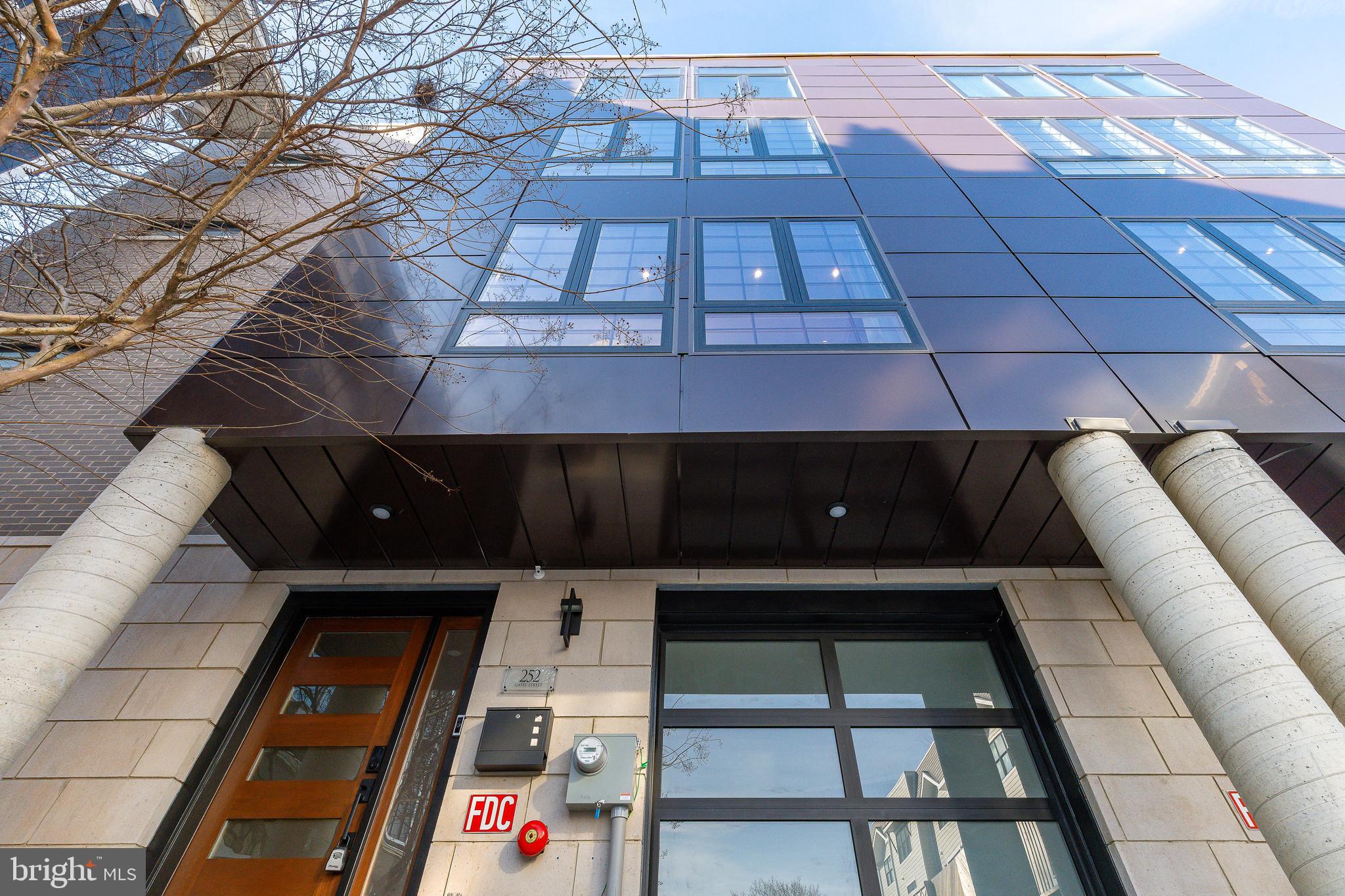 252 Gates St, Philadelphia, PA 19128 photo