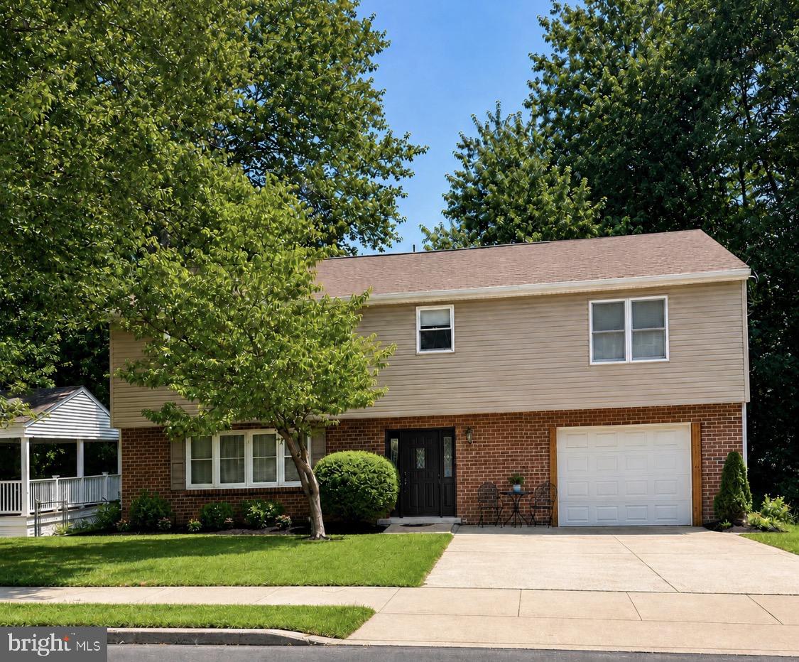 1408 Donna Ave, Woodlyn, PA 19094