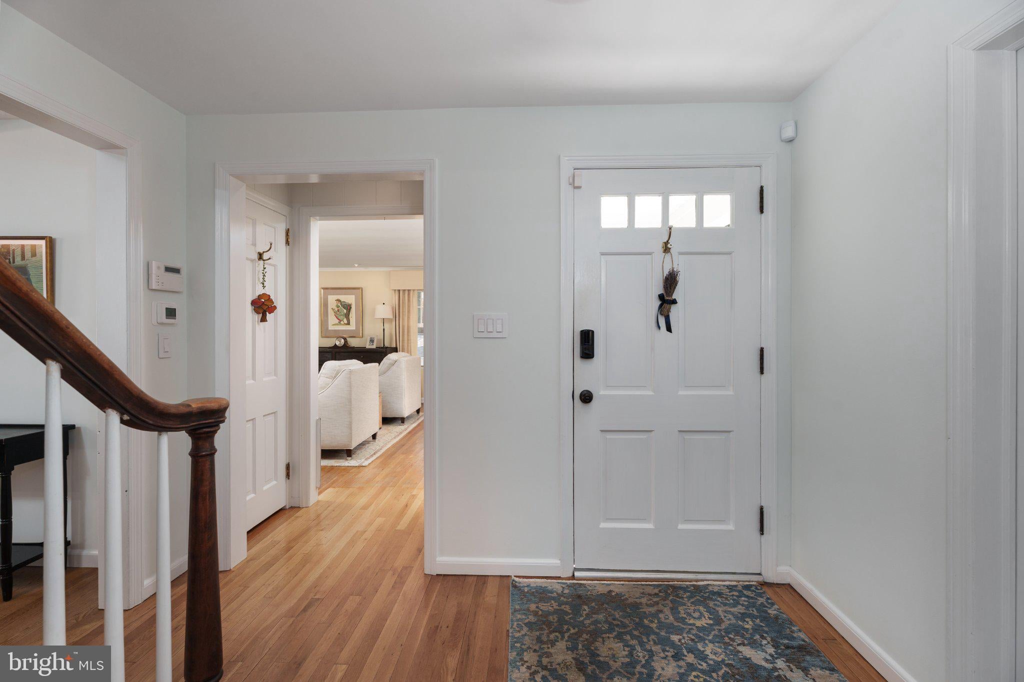 19 Maple Ln, Pennington, NJ 08534 photo