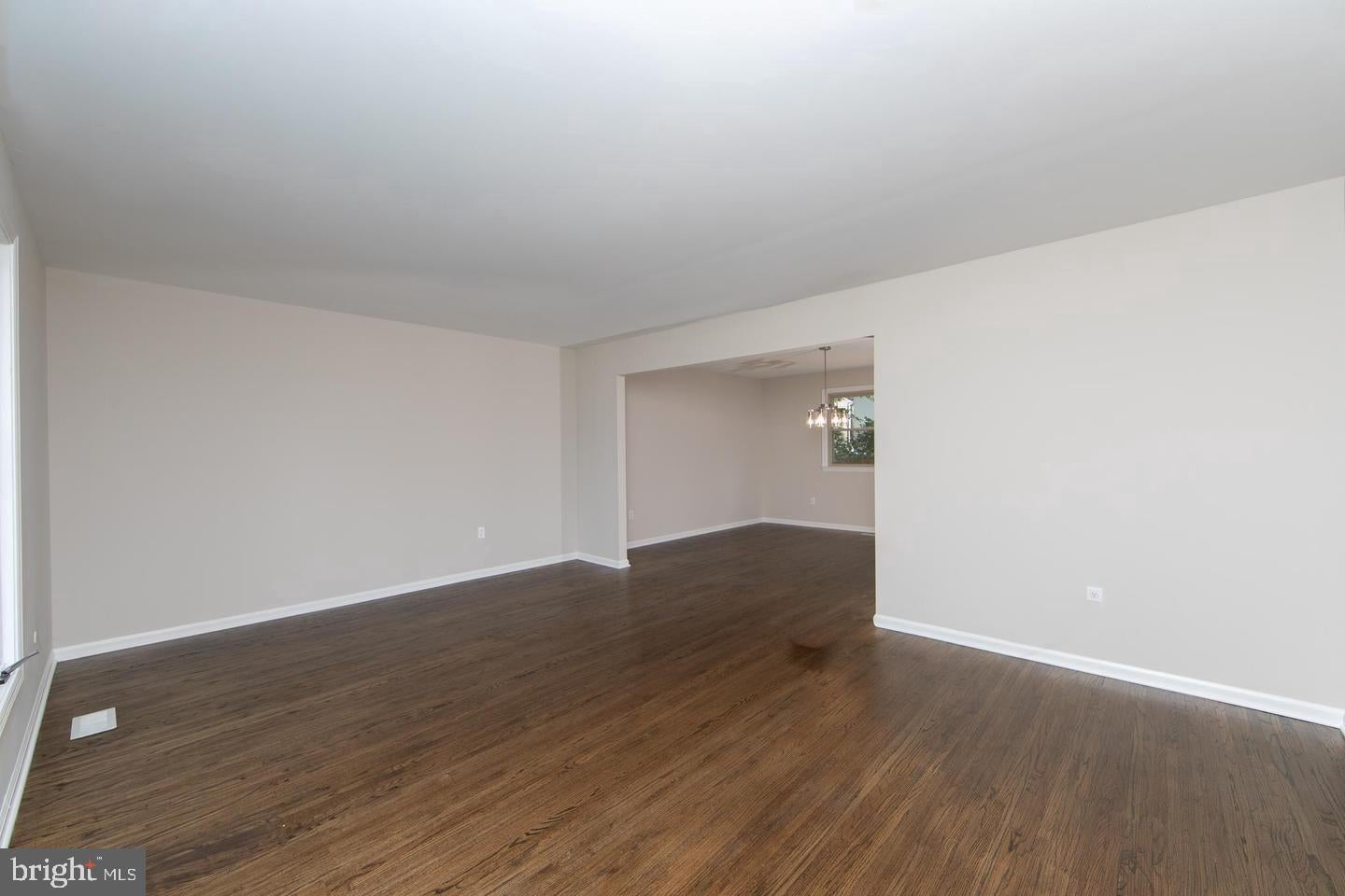 124 Greenvale Rd, Cherry Hill, NJ 08034 photo