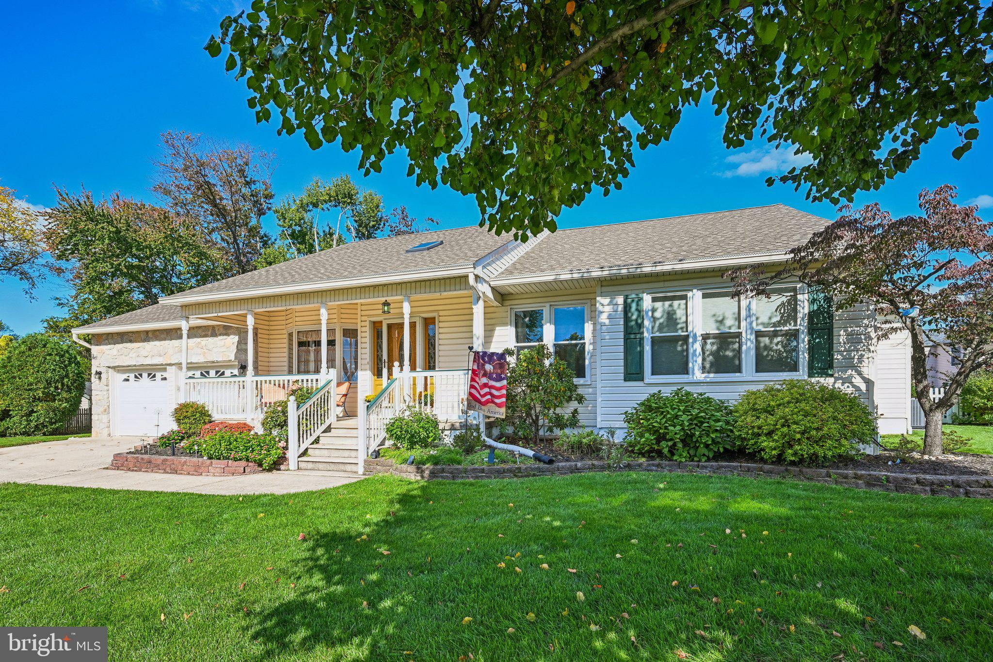 6 Hillcrest Hts, Marlton, NJ 08053 photo