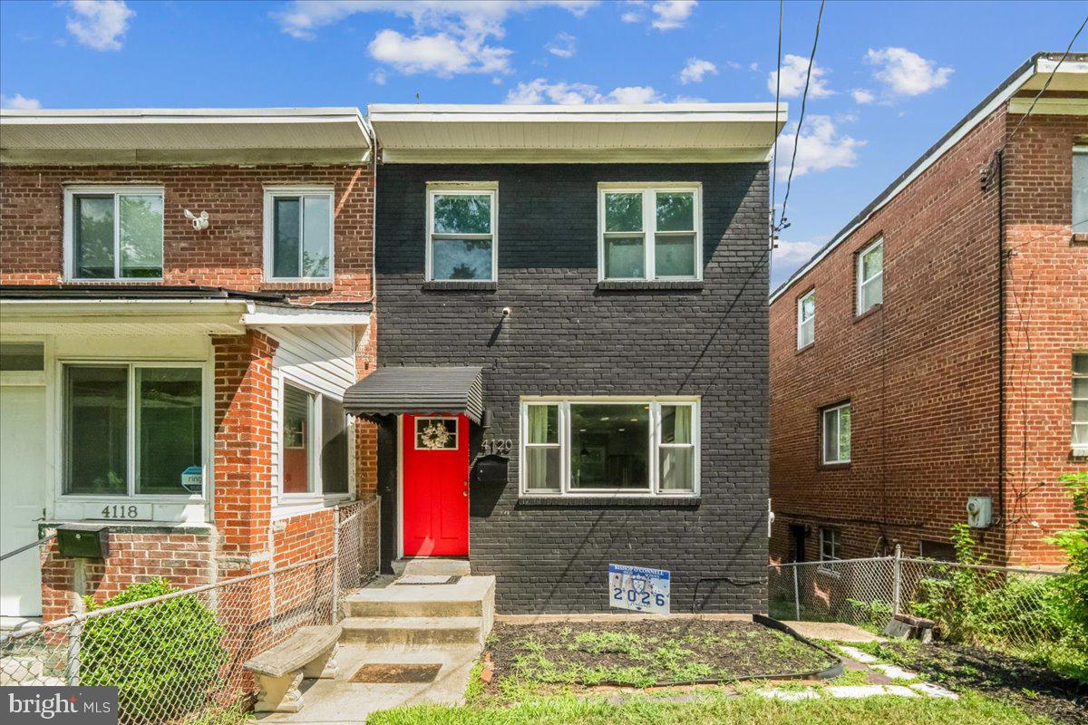 4120 Capitol St, Washington, DC 20019