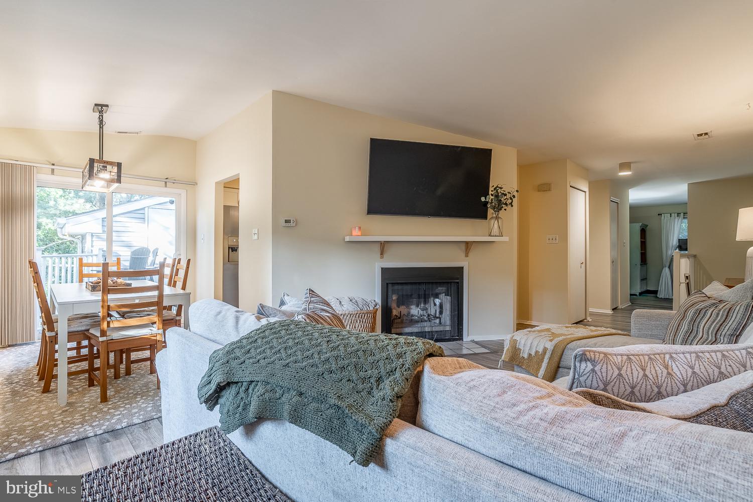 501 Mulberry Cv #B, Mount Laurel, NJ 08054 photo