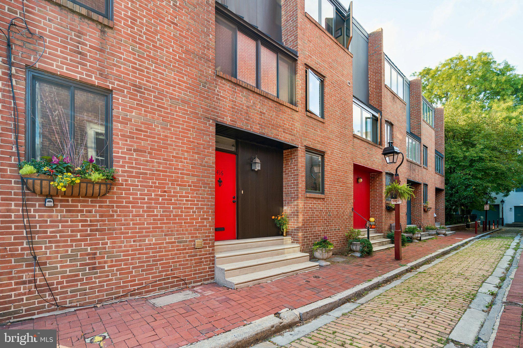 416 S Perth St, Philadelphia, PA 19147 photo