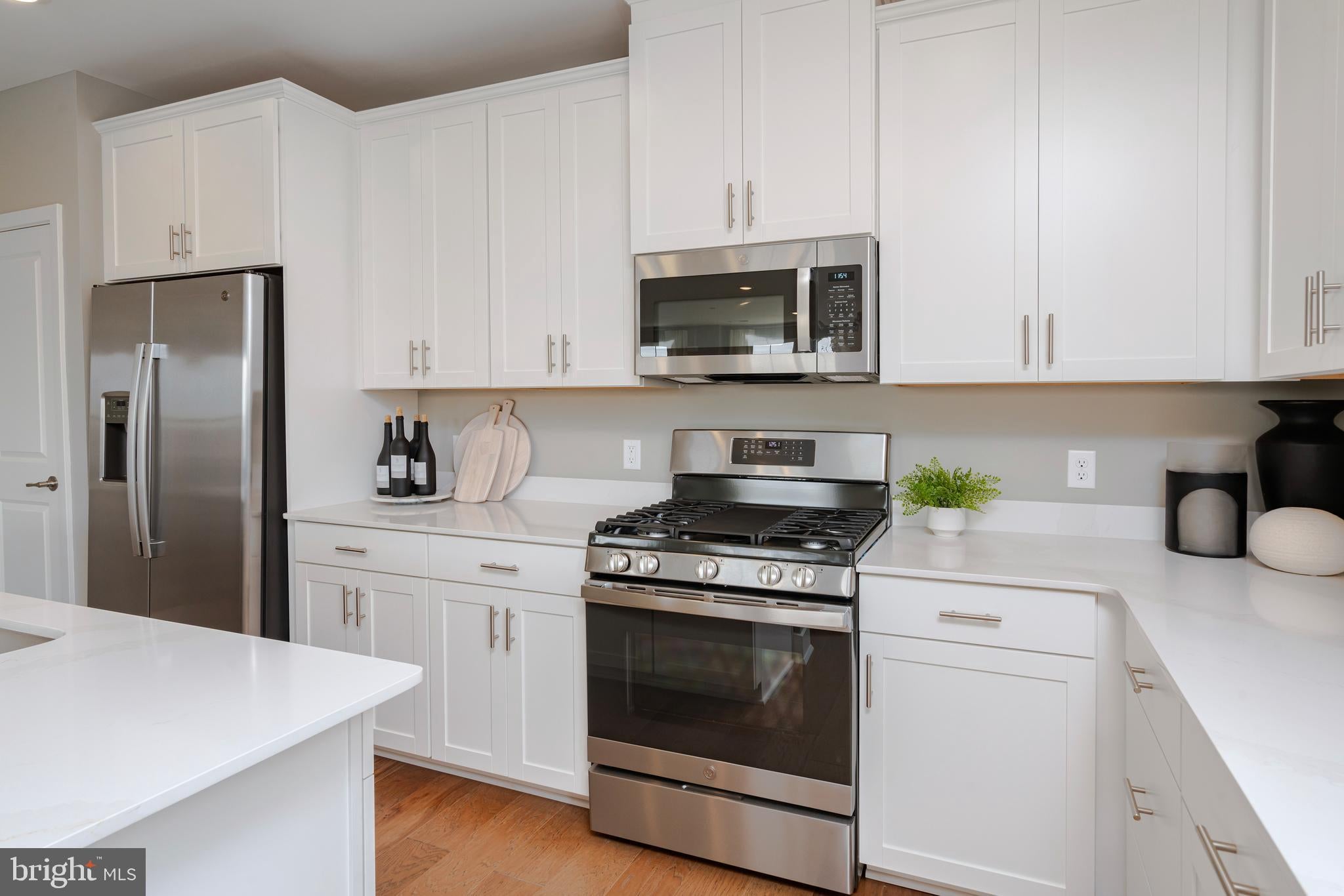 336 Cora Bergen Blvd, Titusville, NJ 08560 photo
