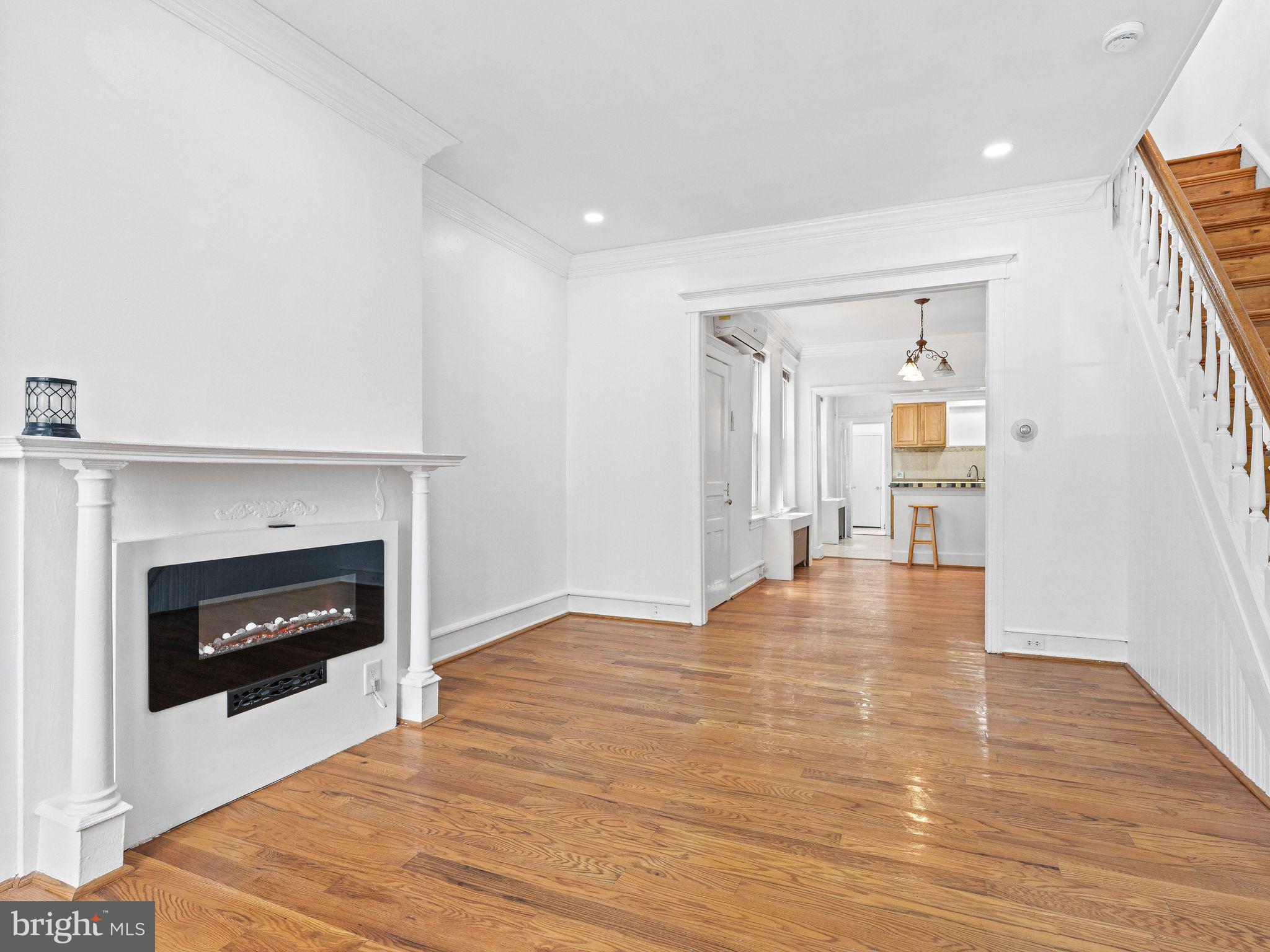 2242 Moore St, Philadelphia, PA 19145 photo
