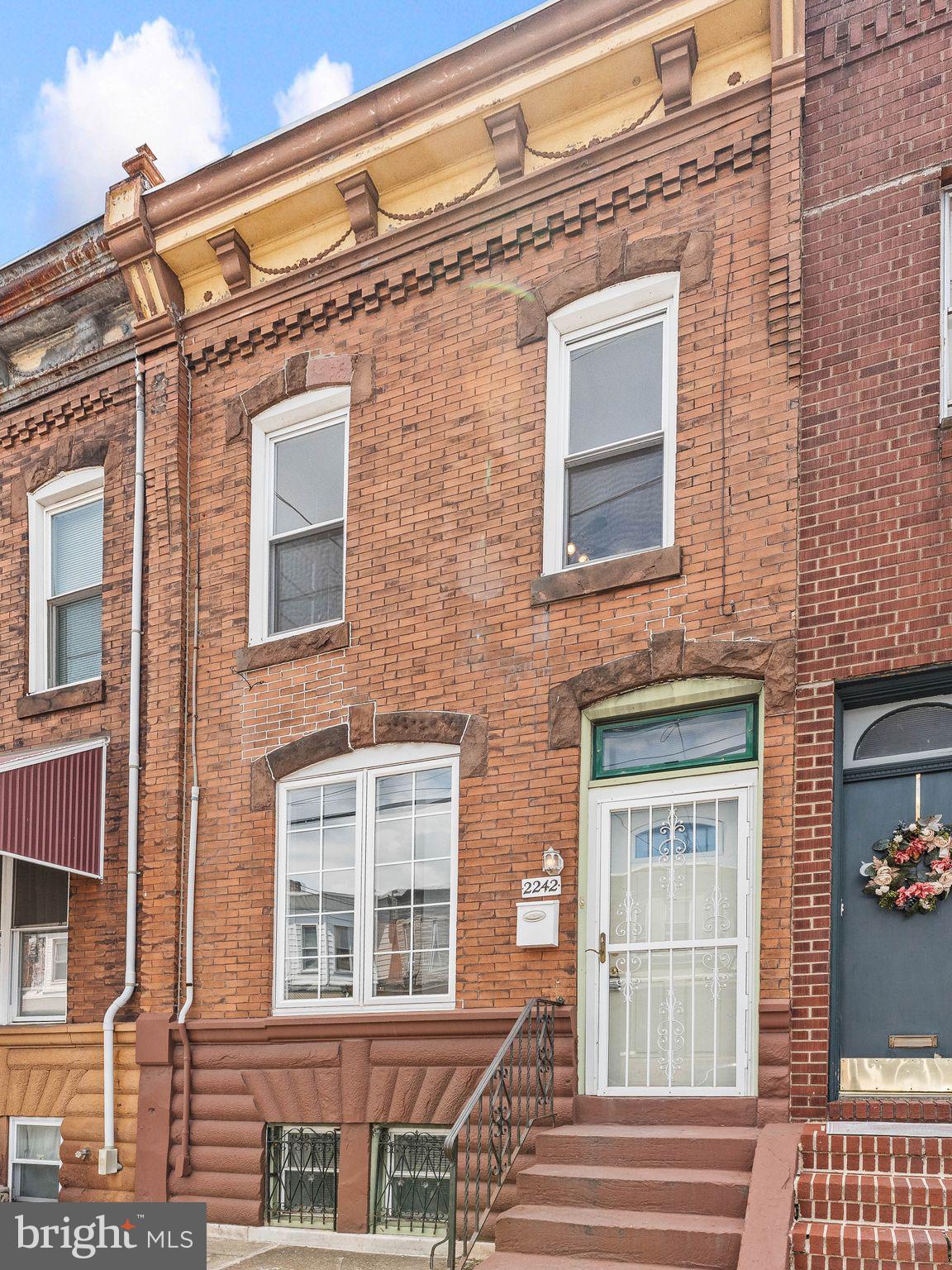 2242 Moore St, Philadelphia, PA 19145 photo