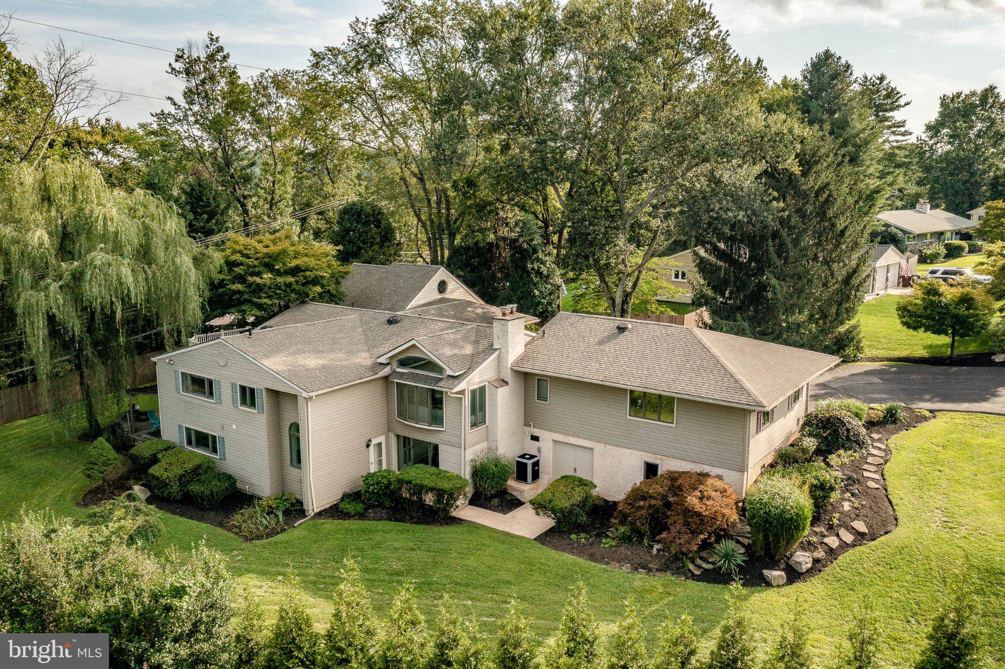 46 War Trophy Ln, Media, PA 19063
