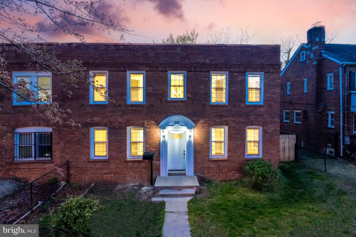 537 Newcomb St, Washington, DC 20032