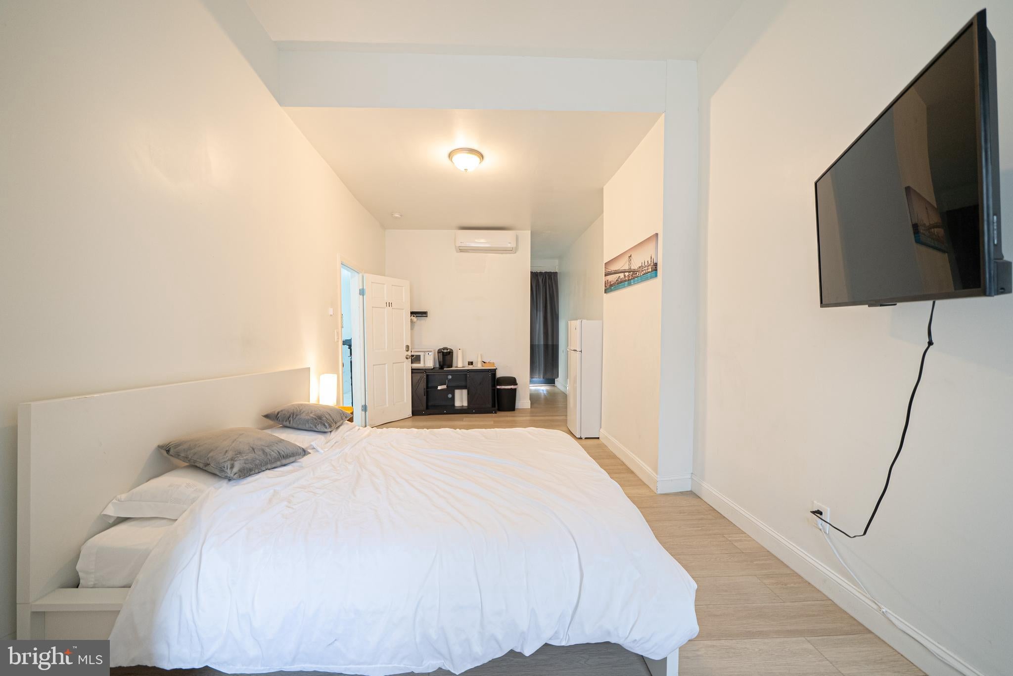 1209 S Broad St, Philadelphia, PA 19147 photo
