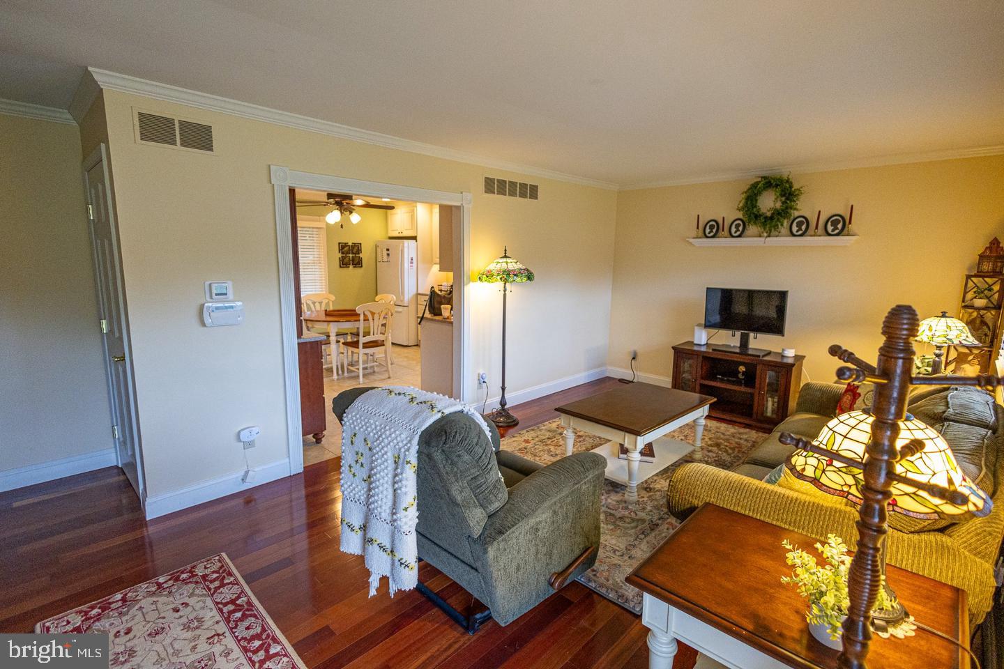 732 S Valley Ave, Vineland, NJ 08360 photo