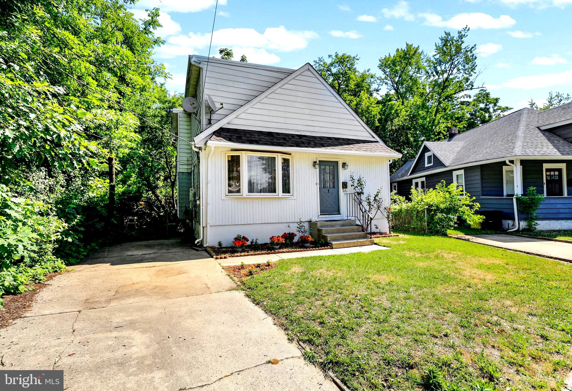 1 Page Ave, Barrington, NJ 08007