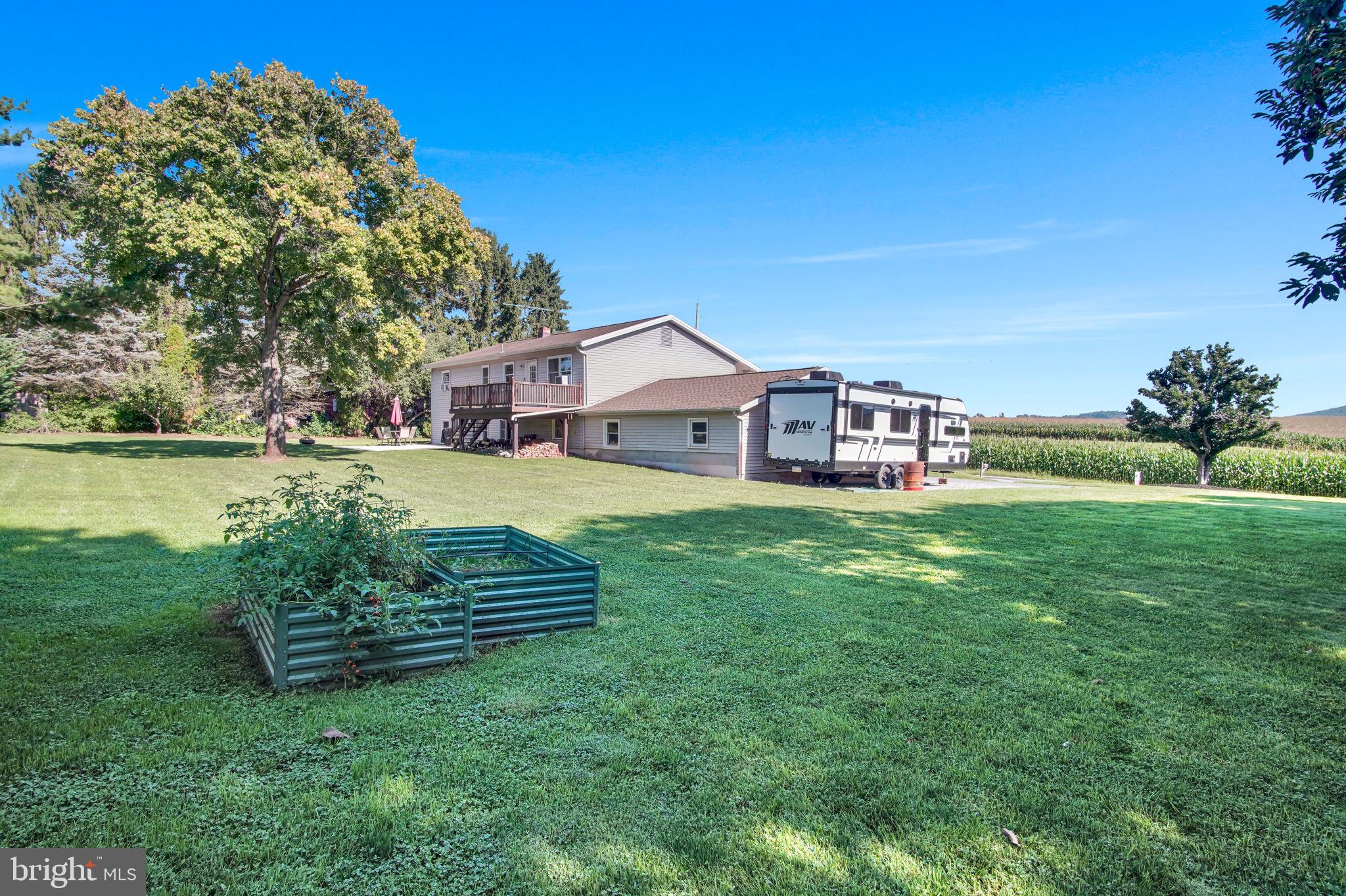 20 Water Rd, Dillsburg, PA 17019 photo