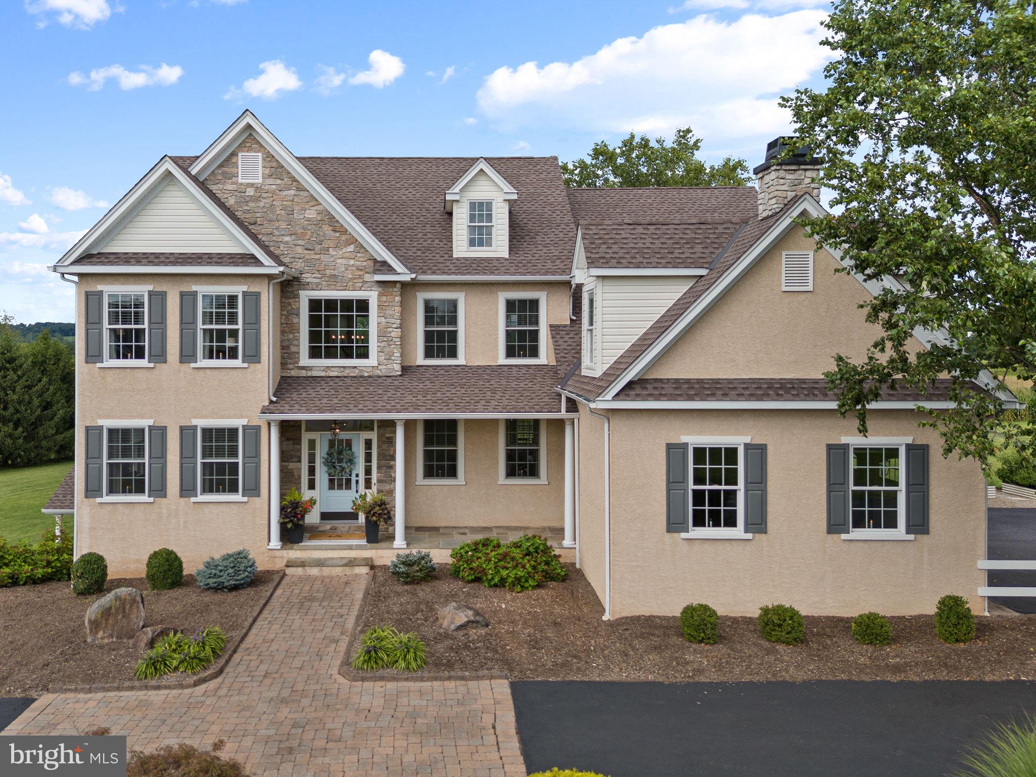 521 Dewar Dr, Telford, PA 18969 photo