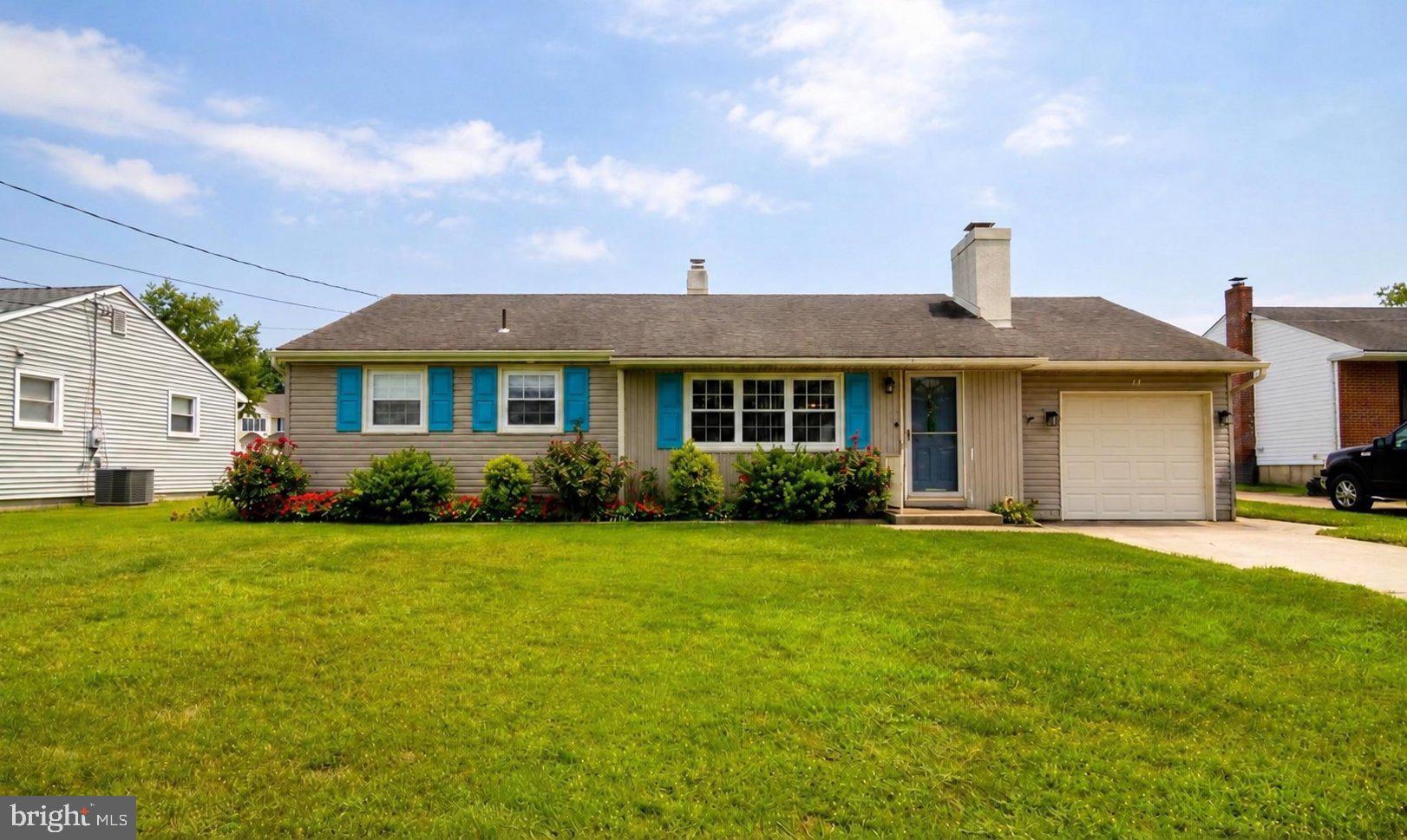 14 Grenlynne Dr, Grenloch, NJ 08032