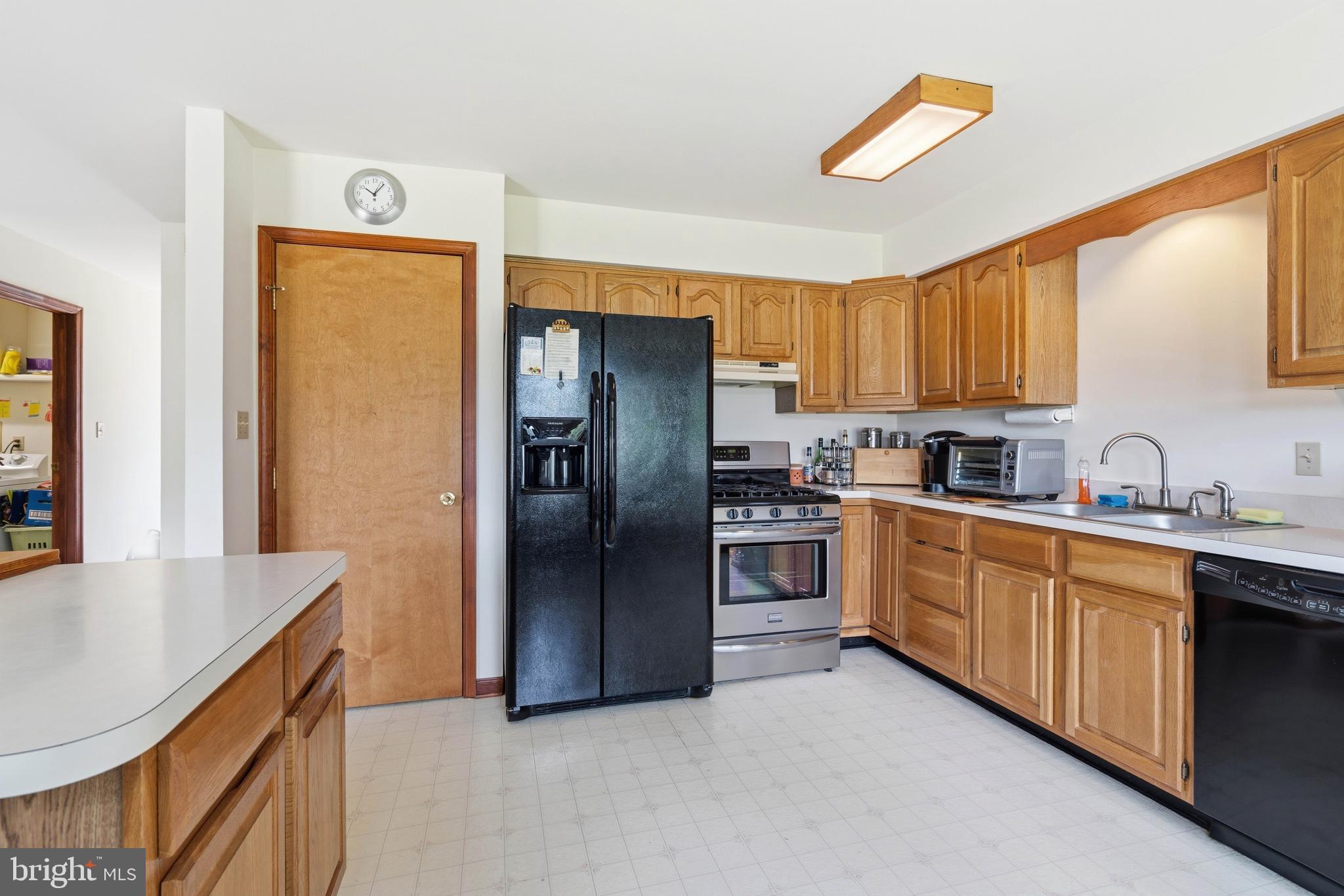 2495 Cavallo Dr, Vineland, NJ 08361 photo