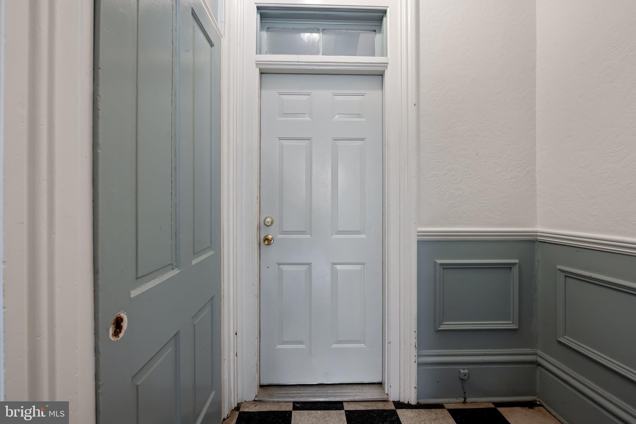 1700 Park Ave, Baltimore, MD 21217 photo