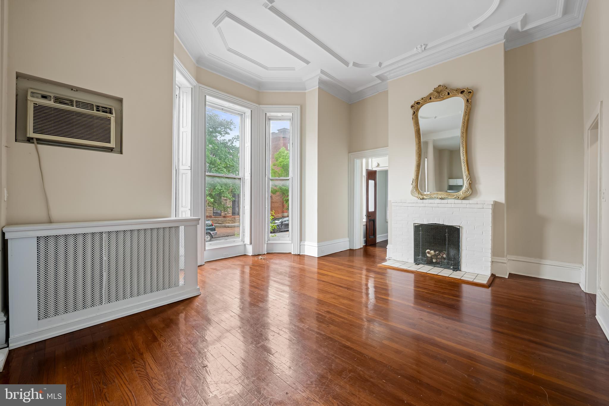 1700 Park Ave, Baltimore, MD 21217 photo