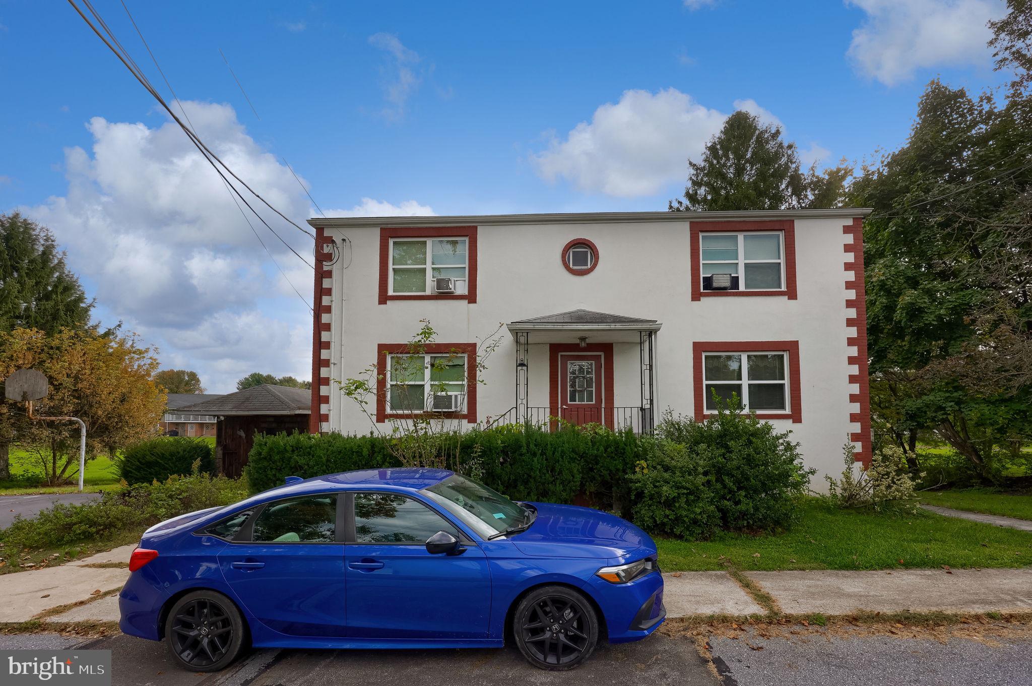 109 Wagner St, Hummelstown, PA 17036