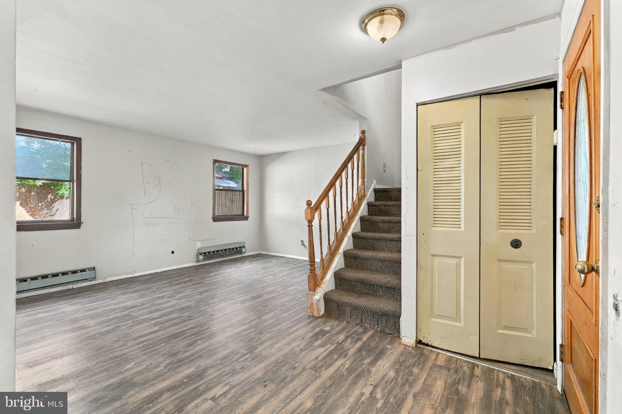 49 Presidential Dr, Sicklerville, NJ 08081 photo
