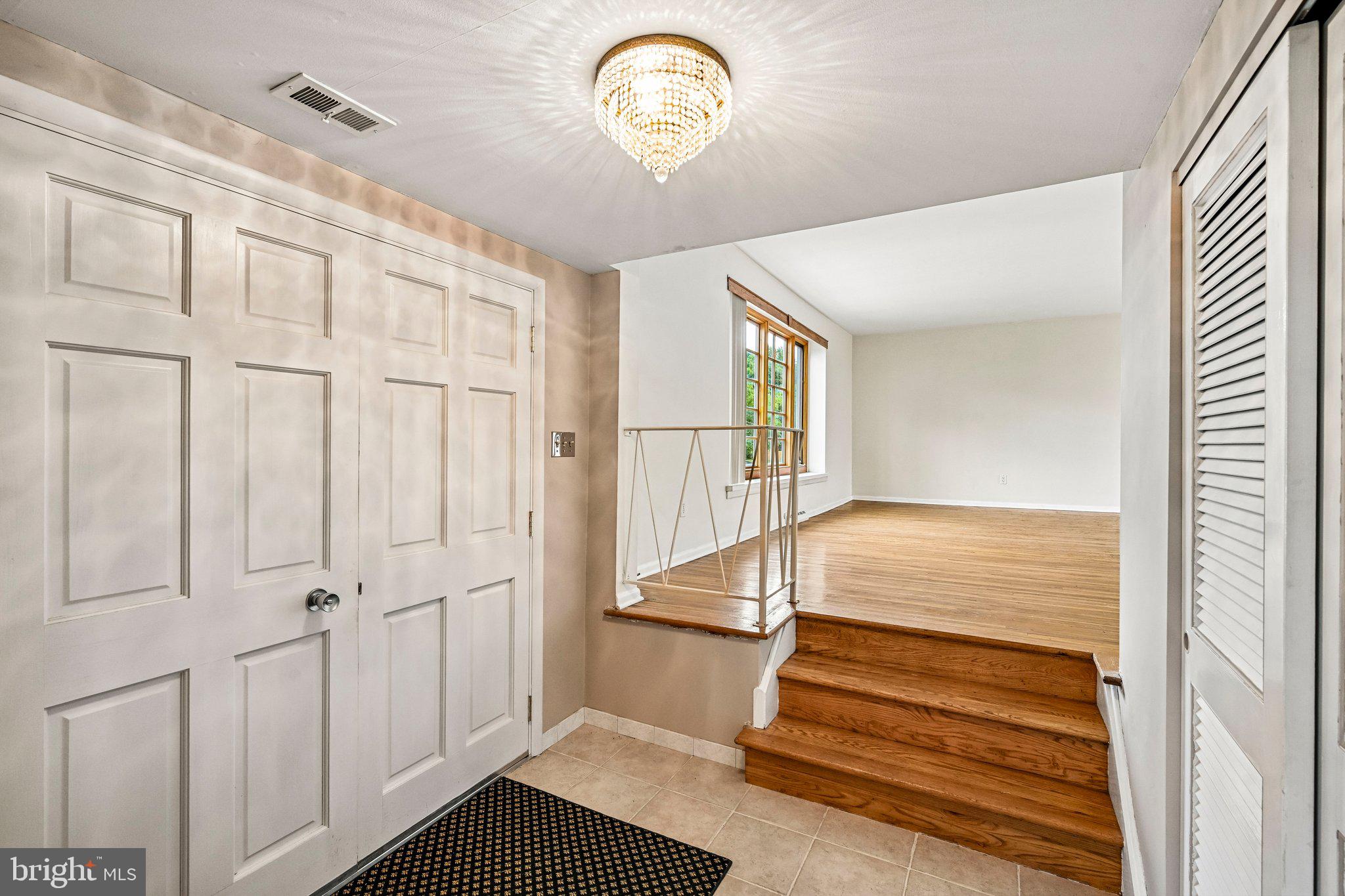 1008 Rennard St, Philadelphia, PA 19116 photo