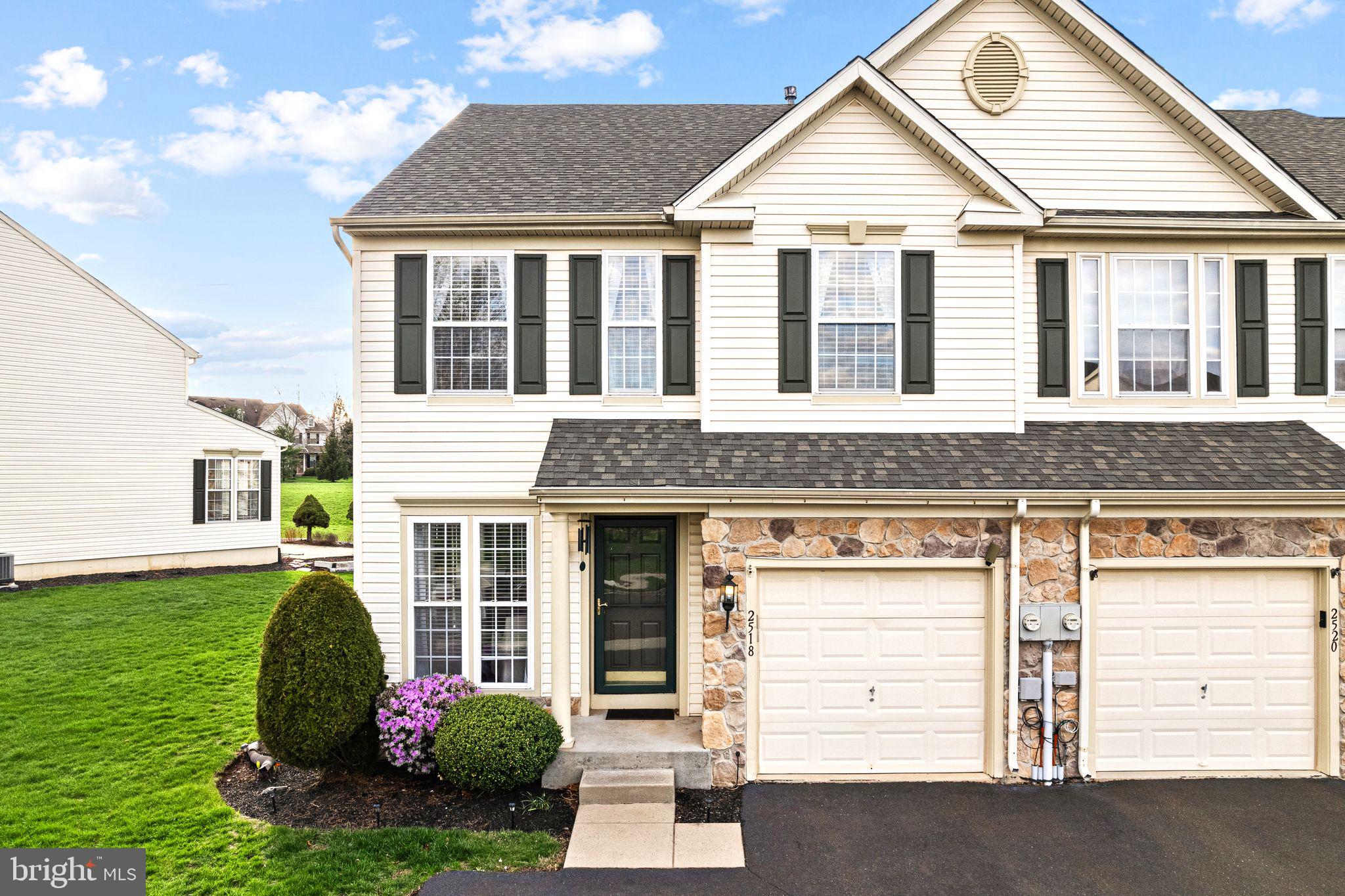2518 Peachtree Dr, Perkasie, PA 18944