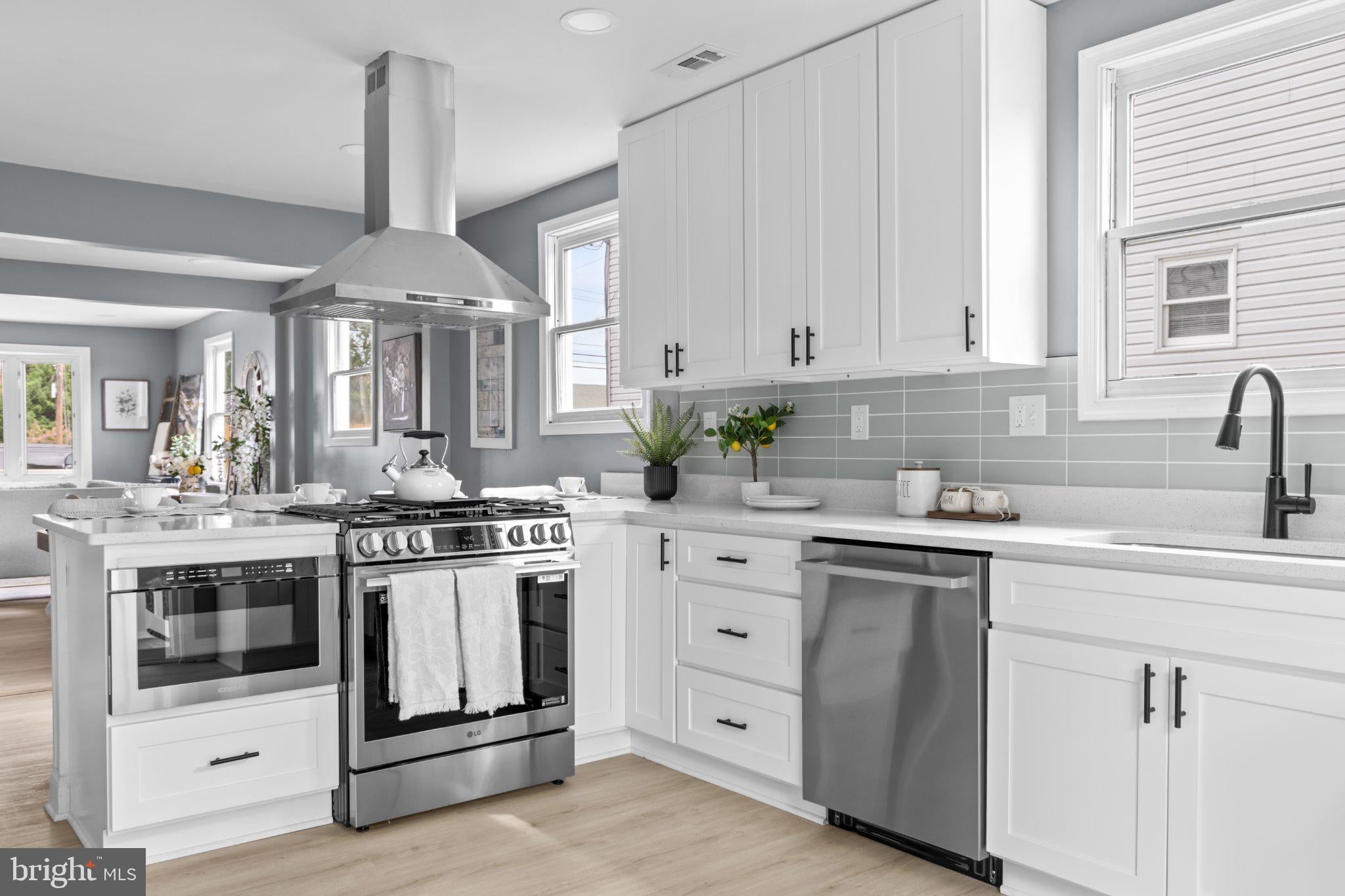 105 Walton Ave, Baltimore, MD 21225 photo