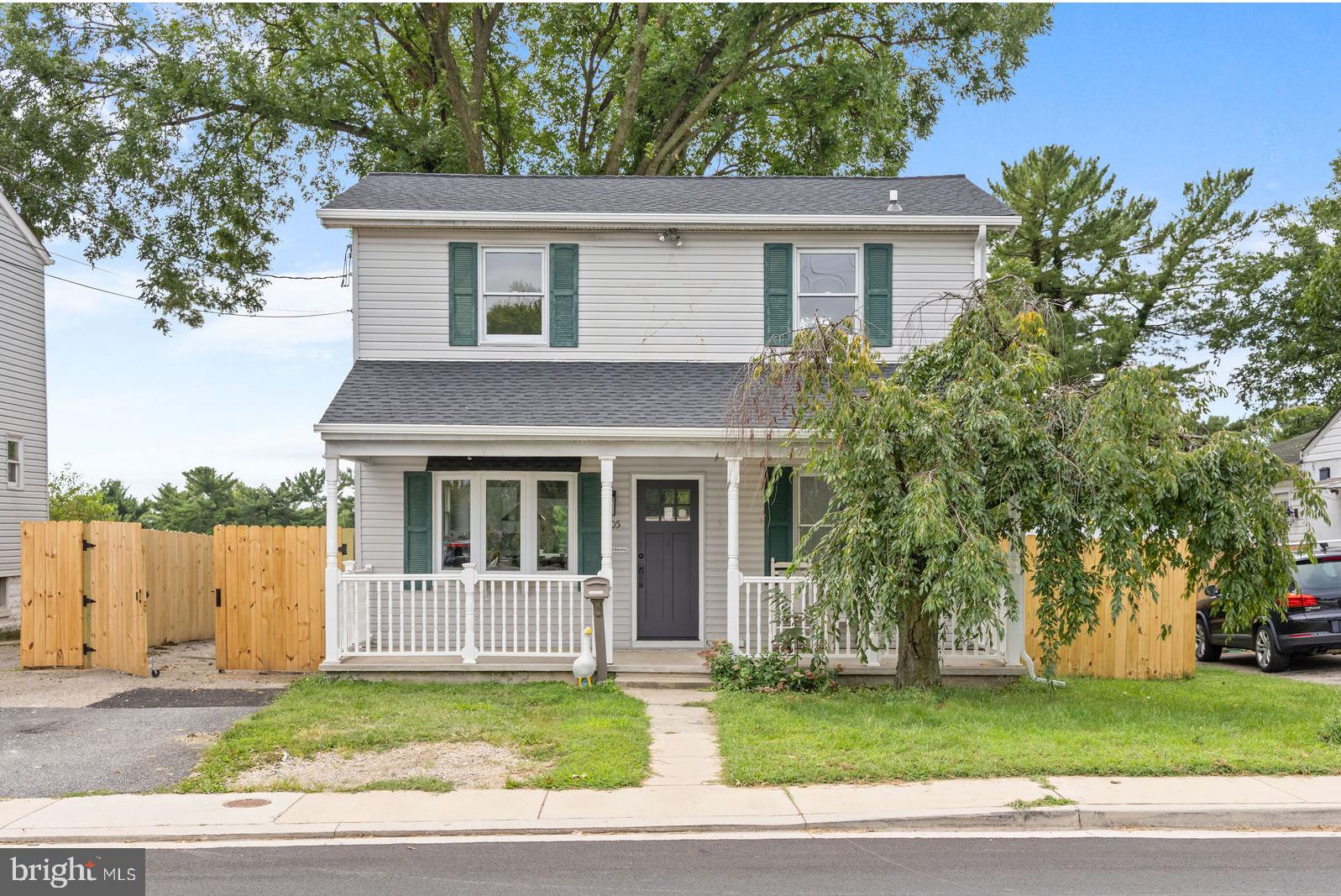 105 Walton Ave, Baltimore, MD 21225