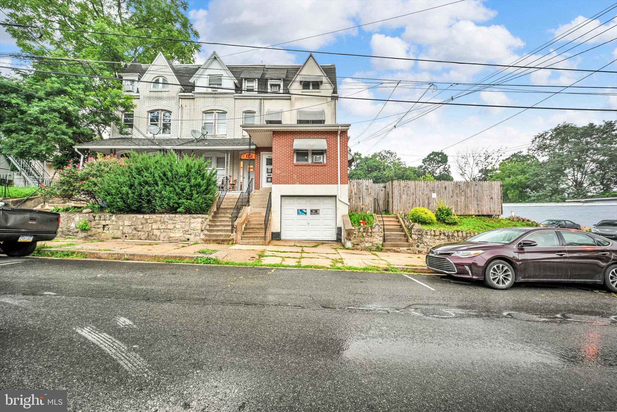 643 3rd St, Reading, PA 19601