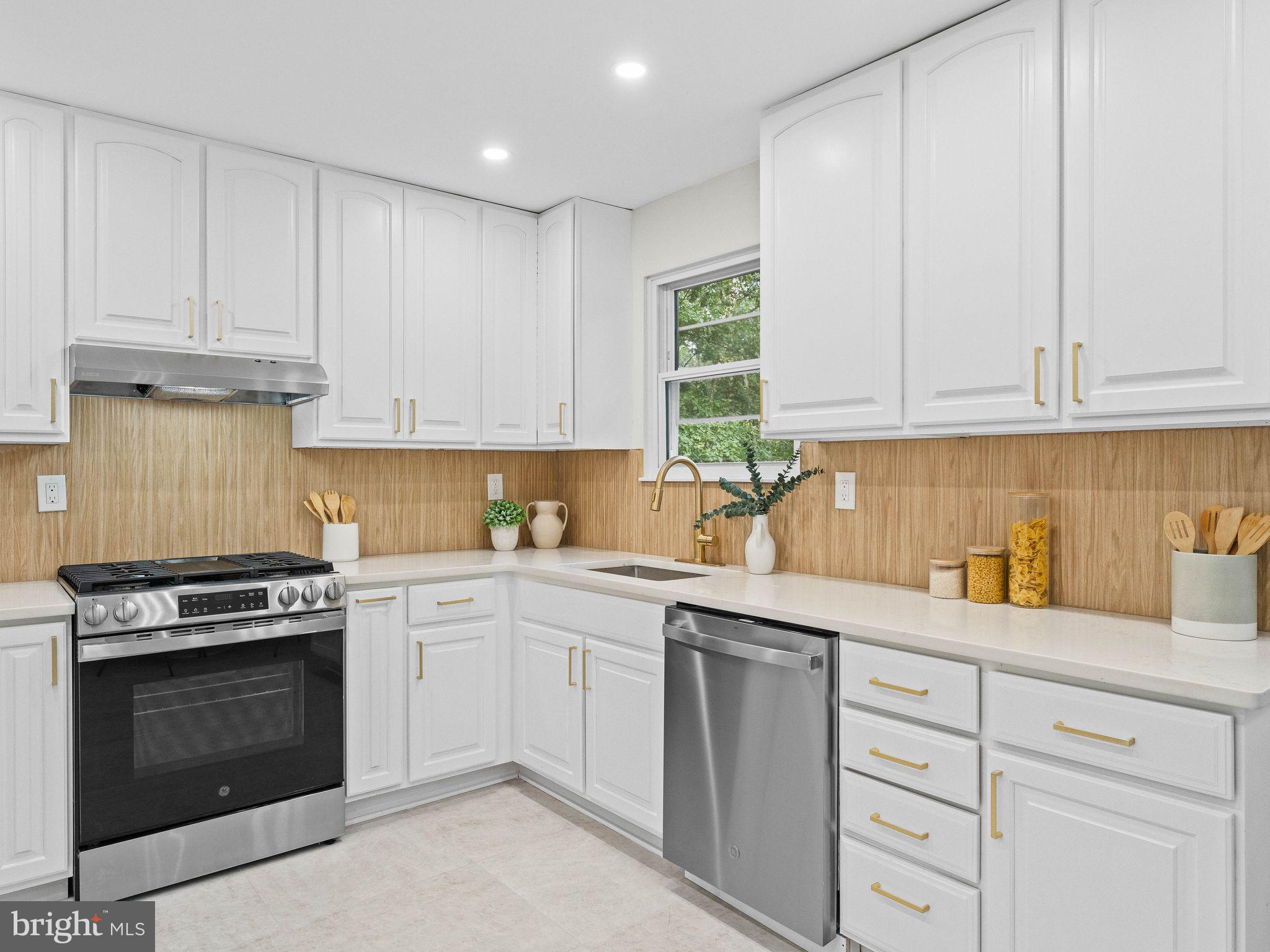 153 Oak Pines Blvd, Pemberton, NJ 08068 photo