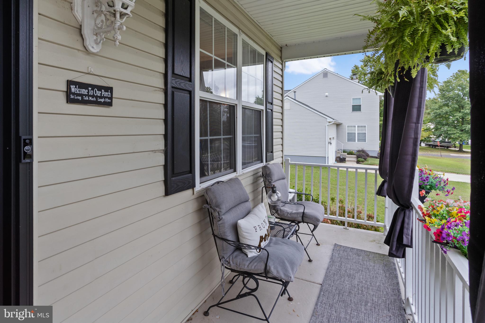 9 Autumn Ln, Burlington, NJ 08016 photo