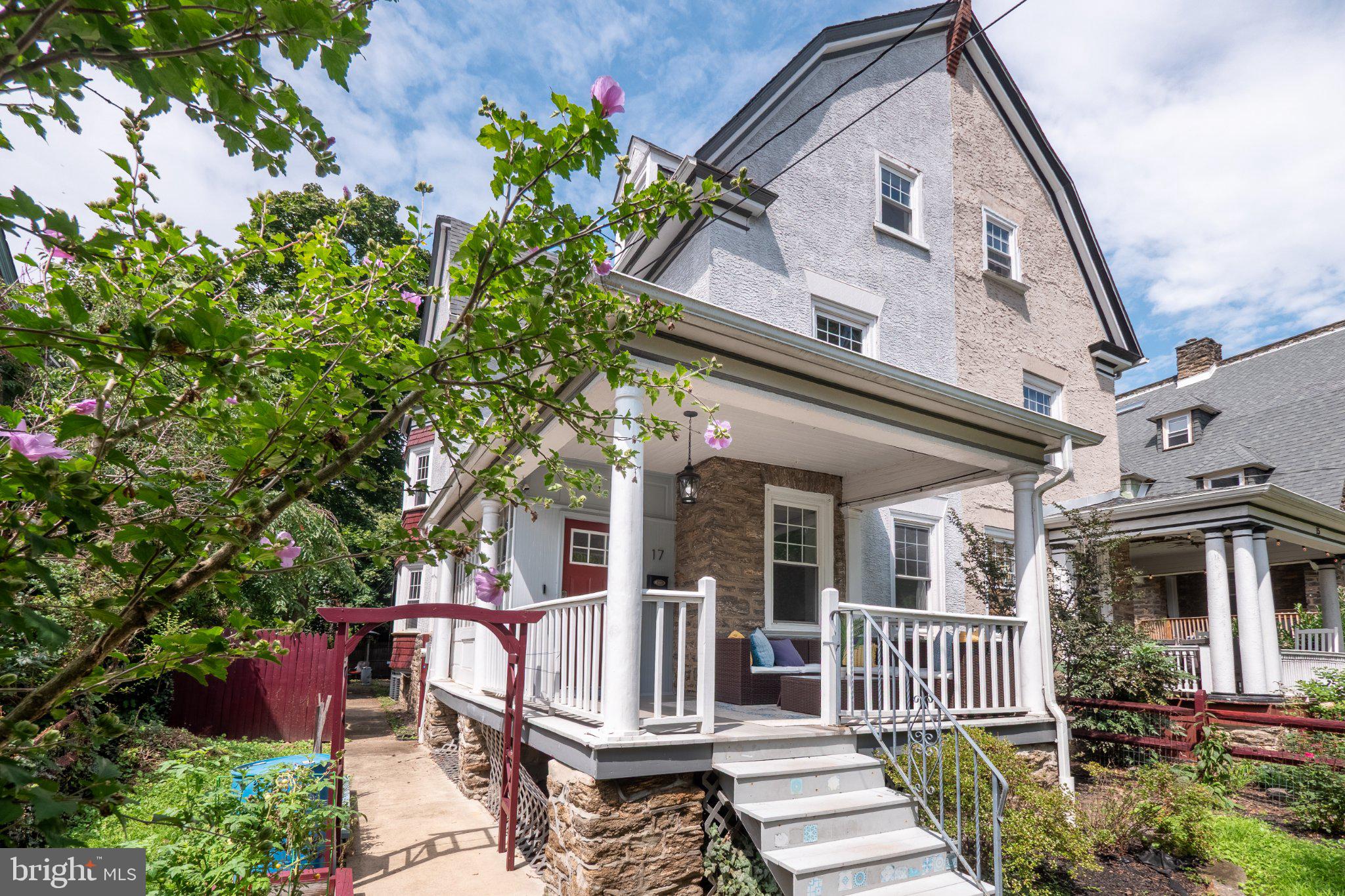17 Phil Ellena St, Philadelphia, PA 19119