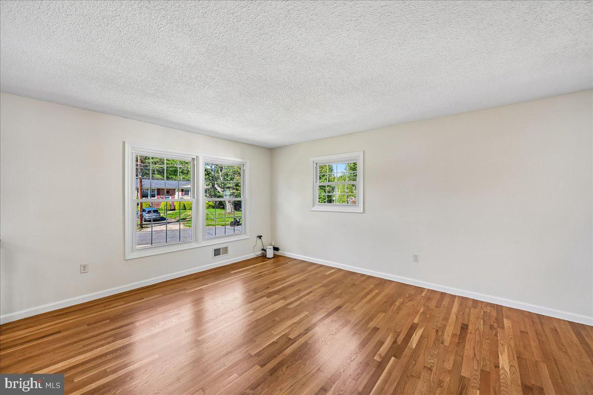 6717 Anthony St, Alexandria, VA 22306 photo