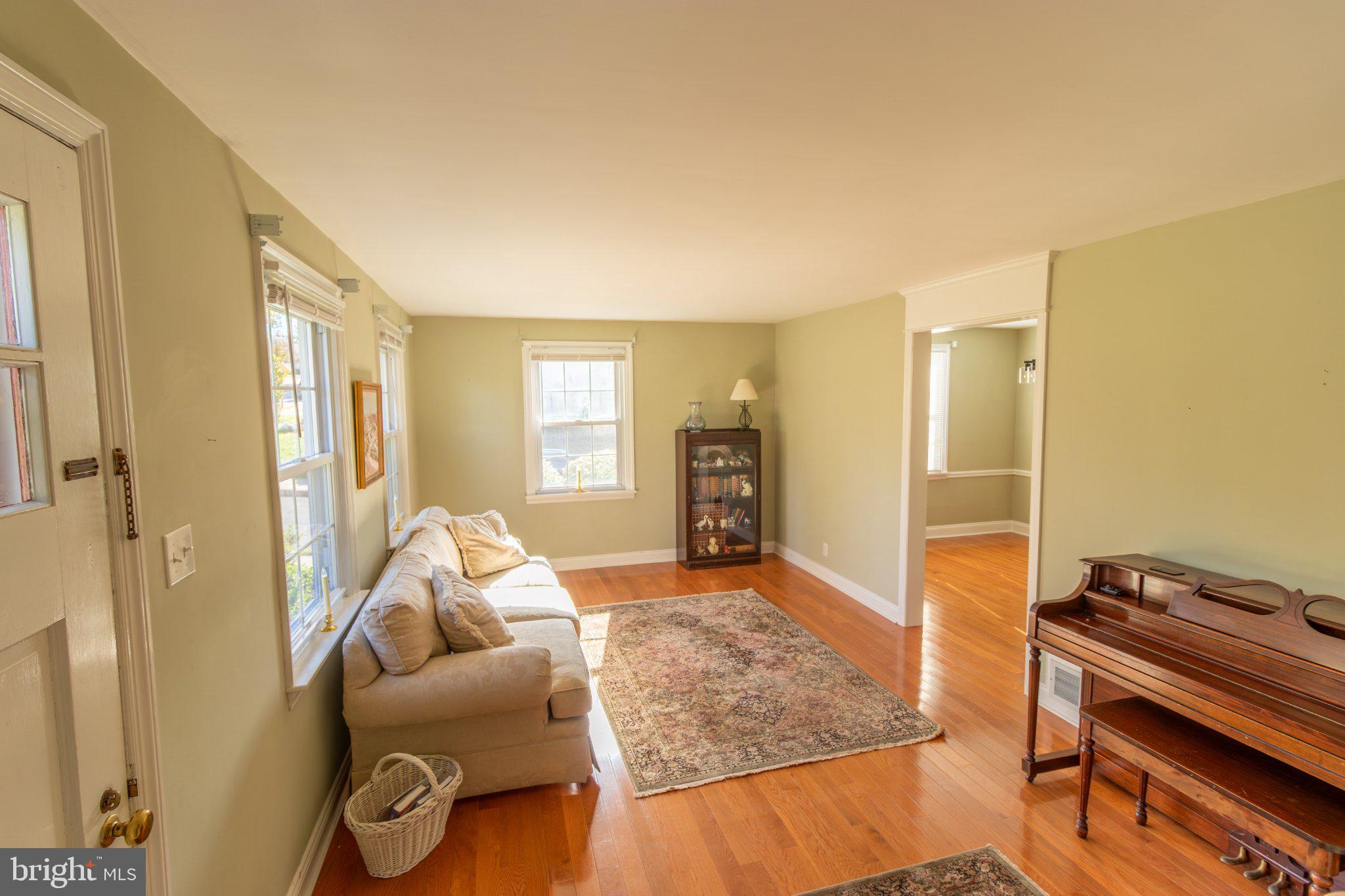 428 Inman Terrace, Willow Grove, PA 19090 photo