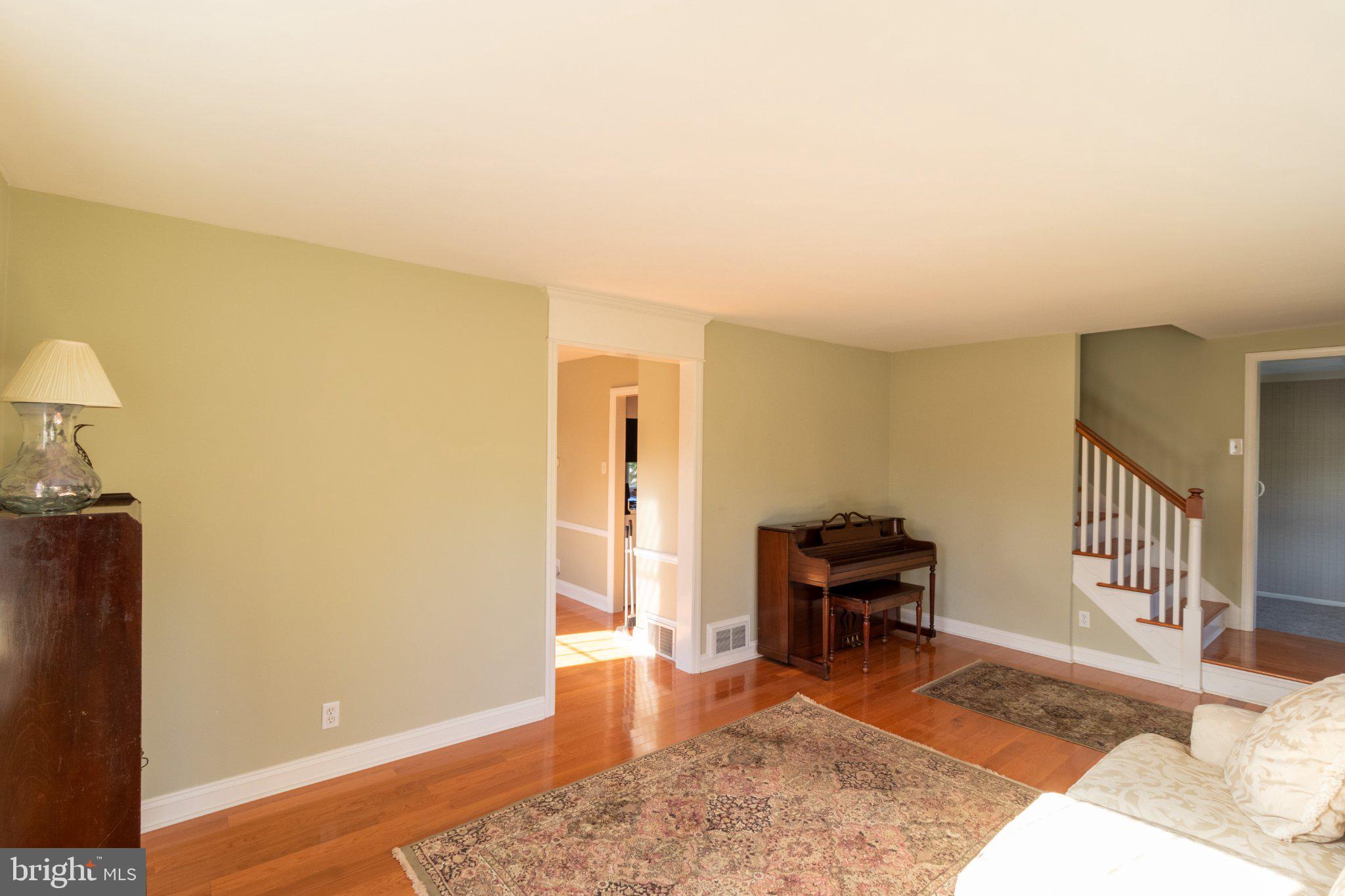 428 Inman Terrace, Willow Grove, PA 19090 photo