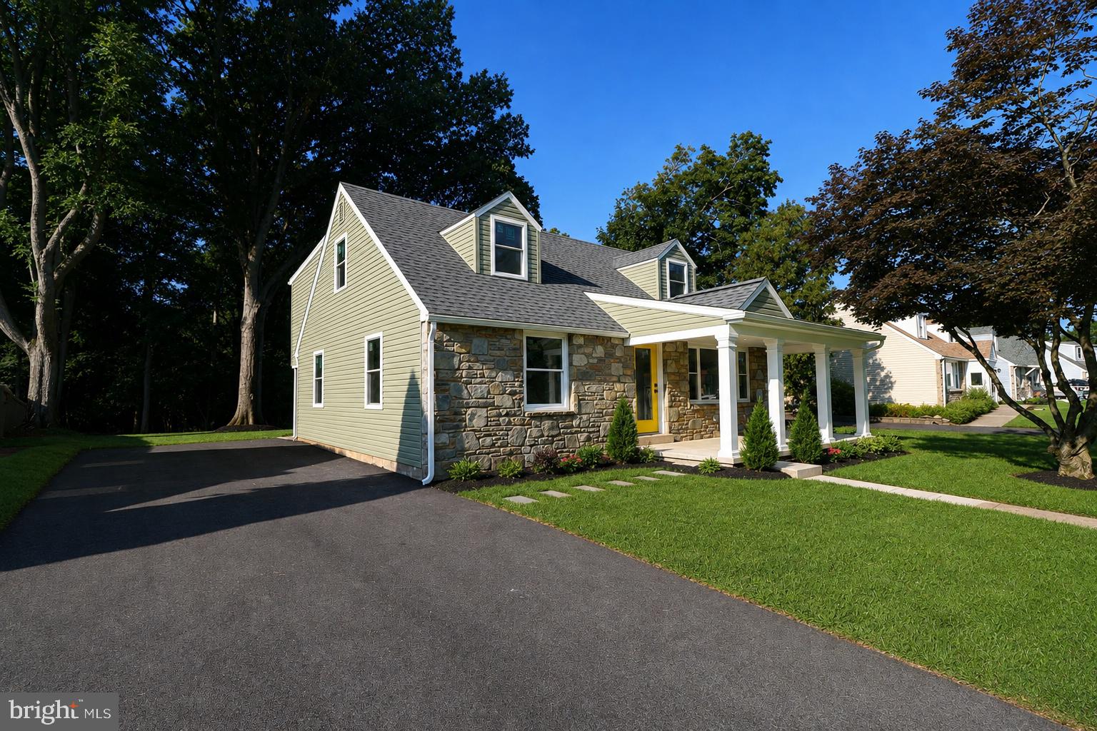 610 Burton Rd, Oreland, PA 19075 photo
