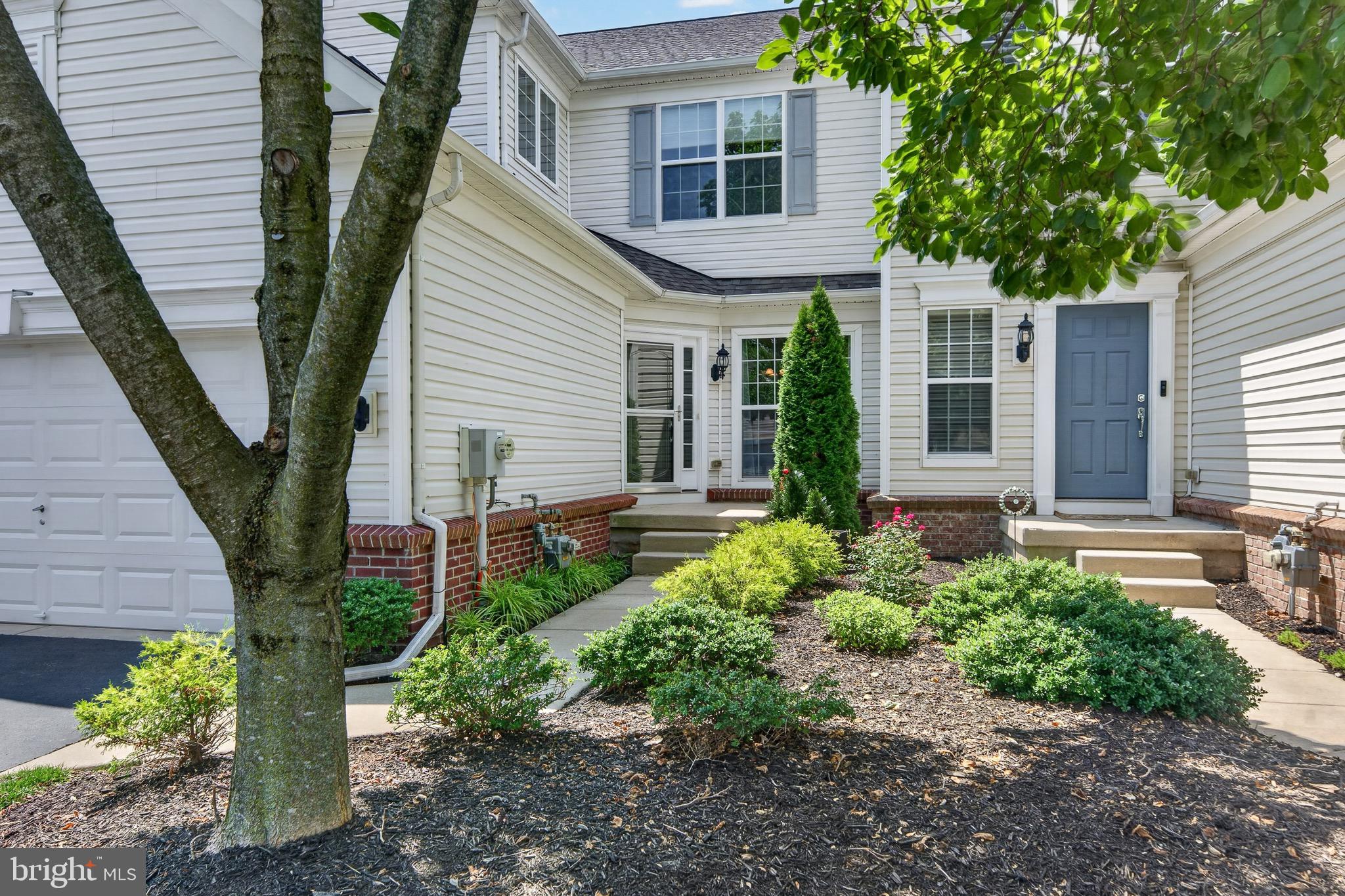 228 N Caldwell Cir, Downingtown, PA 19335 photo