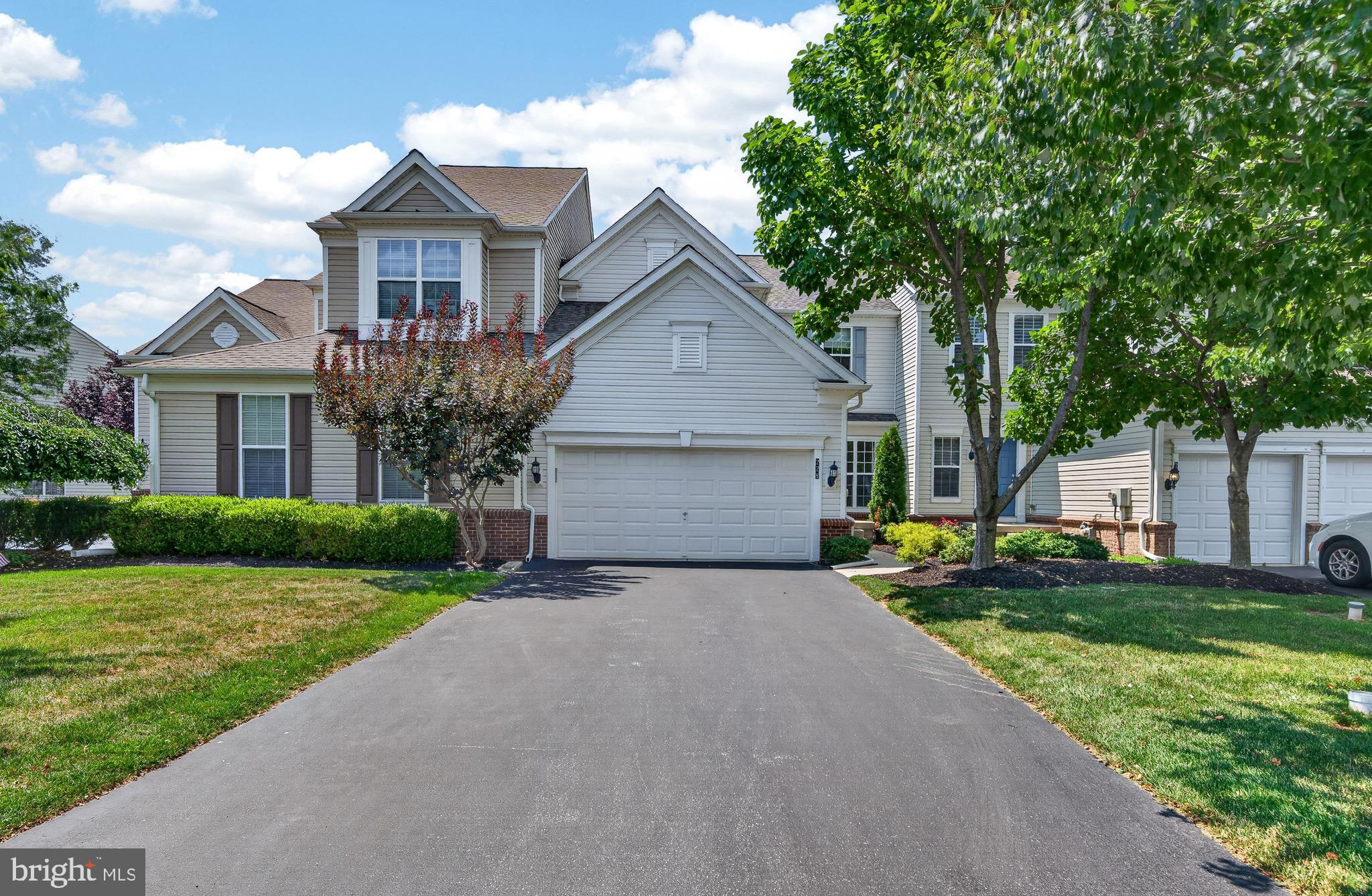 228 Caldwell Cir, Downingtown, PA 19335