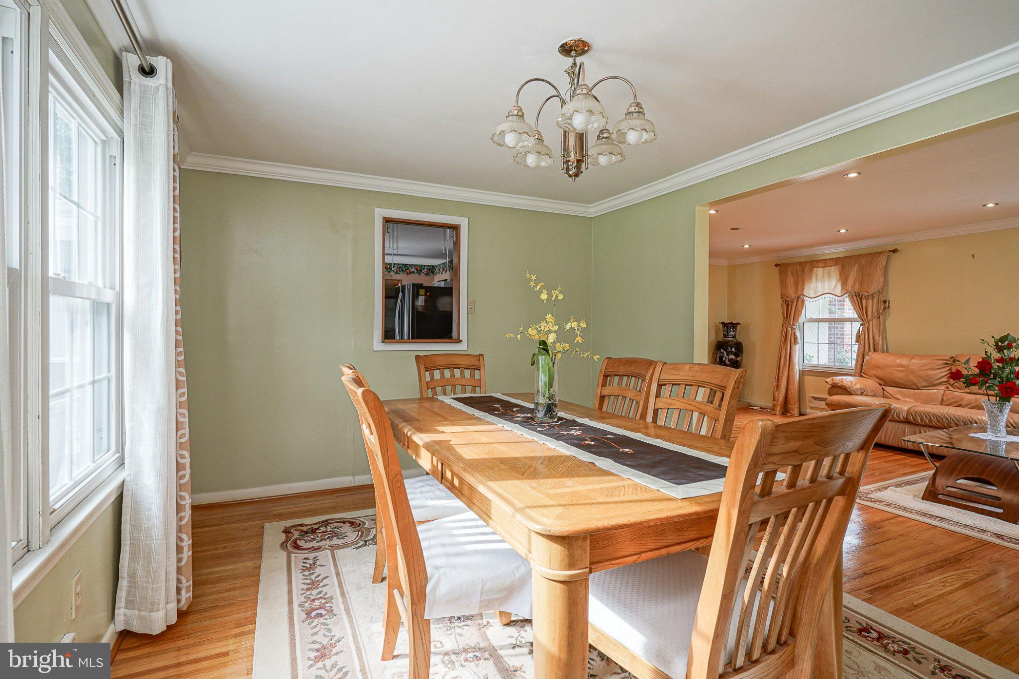 557 Covered Bridge Rd, Cherry Hill, NJ 08034 photo