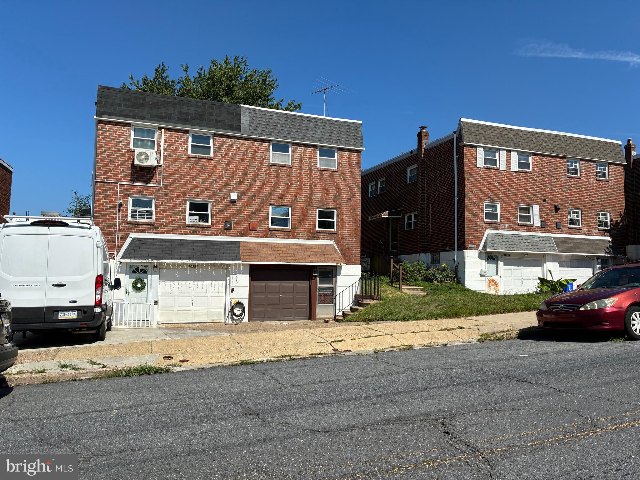 10222 Jeanes St, Philadelphia, PA 19116