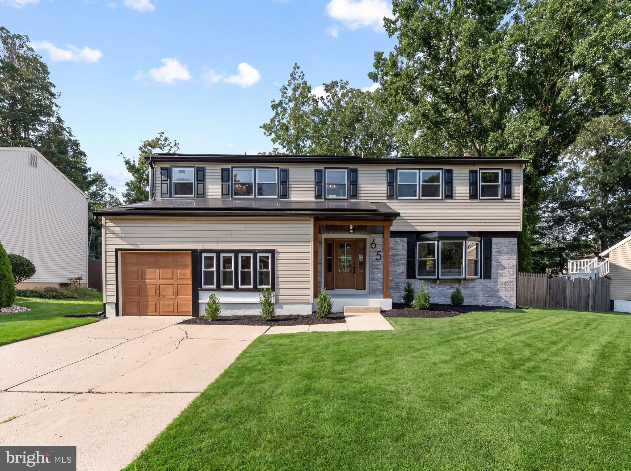 65 Trent Rd, Blackwood, NJ 08012