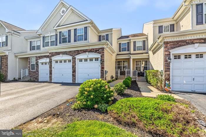 19 Wharton Dr, Glen Mills, PA 19342 photo