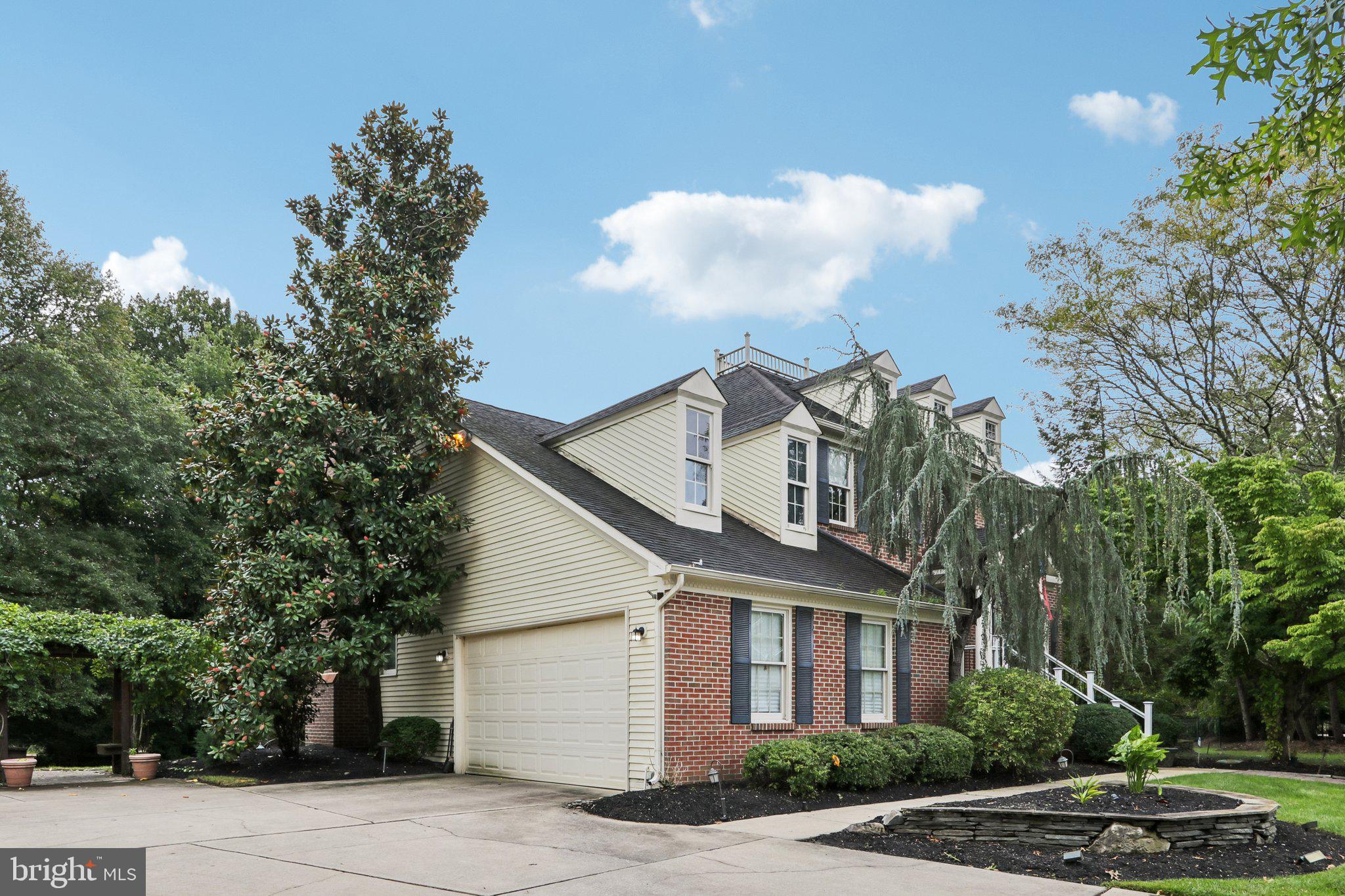 4 Broadacre Ct, Mount Laurel, NJ 08054 photo