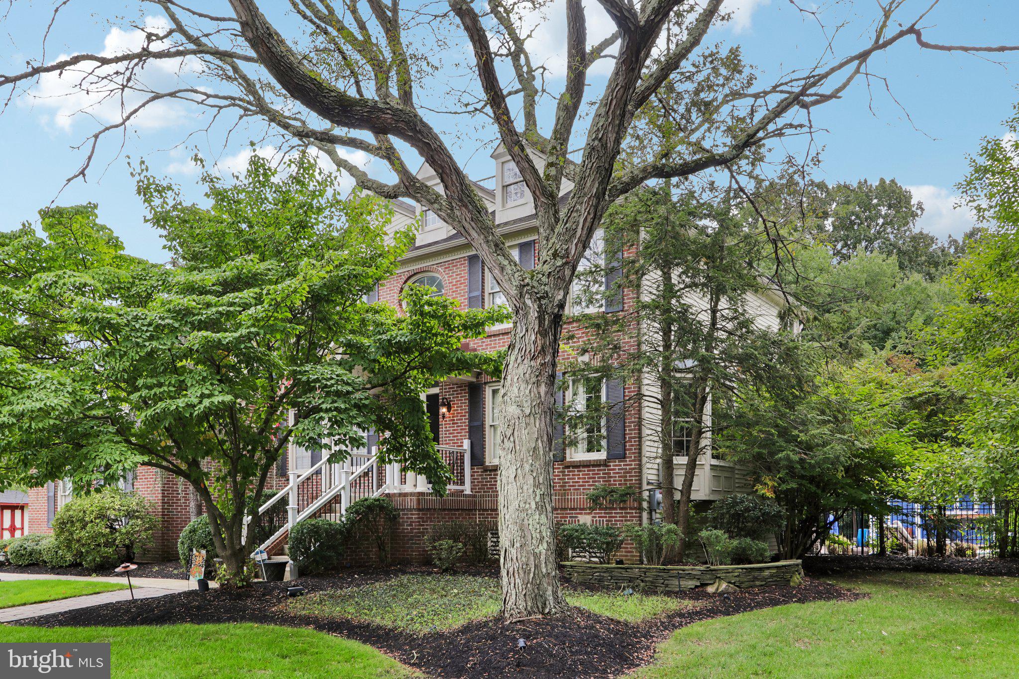 4 Broadacre Ct, Mount Laurel, NJ 08054 photo
