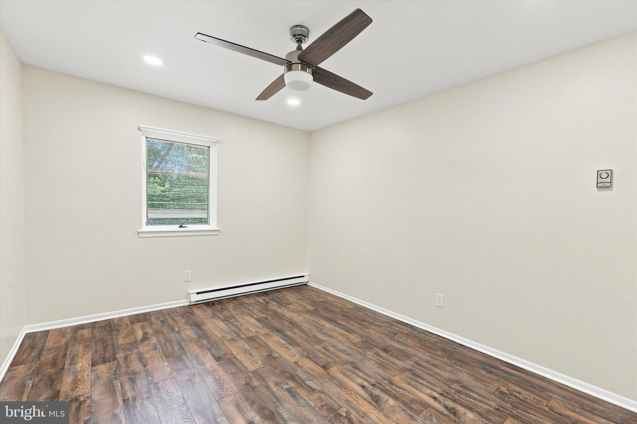 100 Campbell Cir #D 33, Downingtown, PA 19335 photo