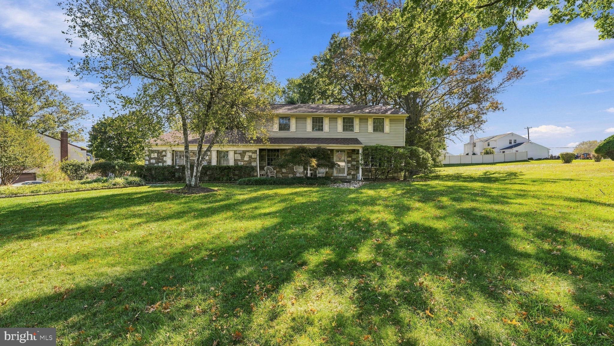 25 Cedarbrook Dr, Churchville, PA 18966 photo